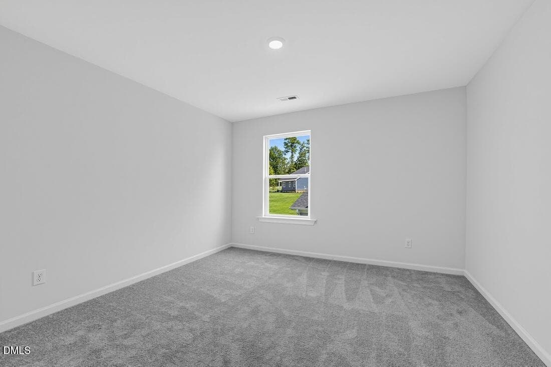 hj-nc-raleigh-silverstone-traditional-sh - 2040 Mayglass Drive, Knightdale, NC 27545, Knightdale