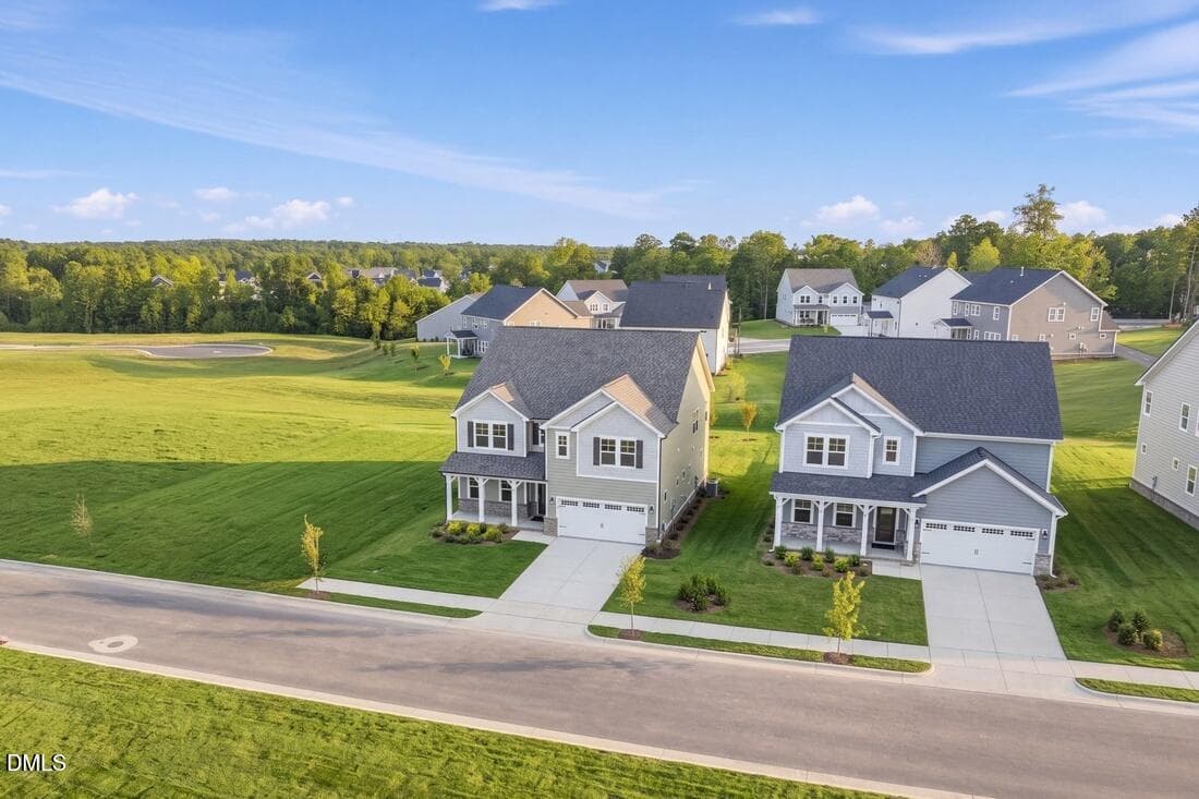 hj-nc-raleigh-silverstone-traditional-sh - 2040 Mayglass Drive, Knightdale, NC 27545, Knightdale