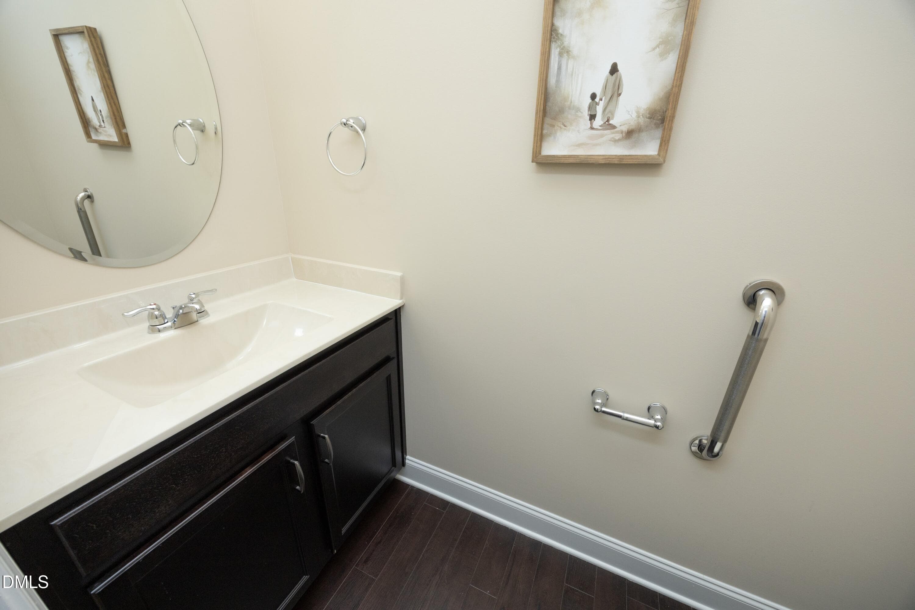 Powder room - 148 Token House Road, Durham, NC 27703, Durham