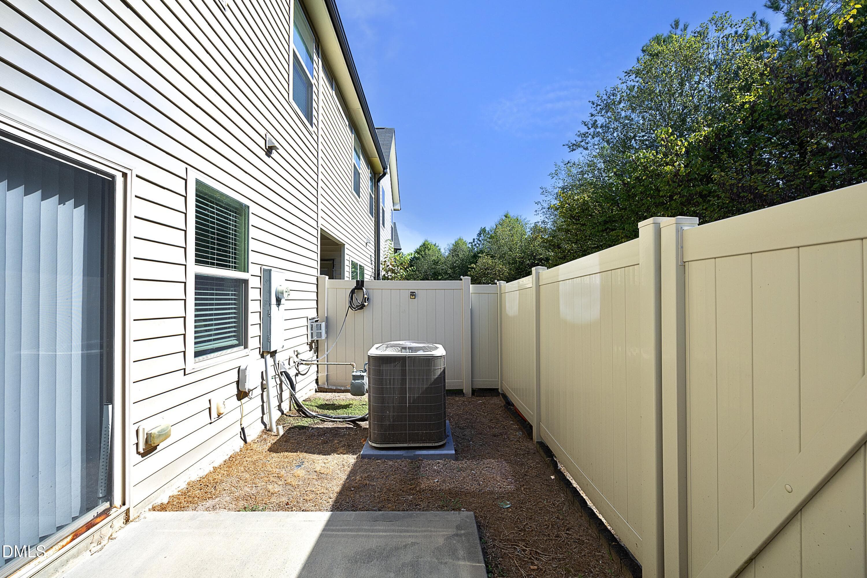 Fenced in patio - 148 Token House Road, Durham, NC 27703, Durham