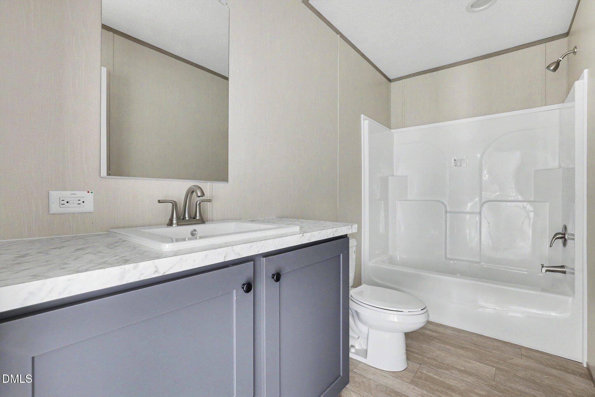 Guest Bathroom - 4327 Nc-39 N, Louisburg, NC 27549, Louisburg