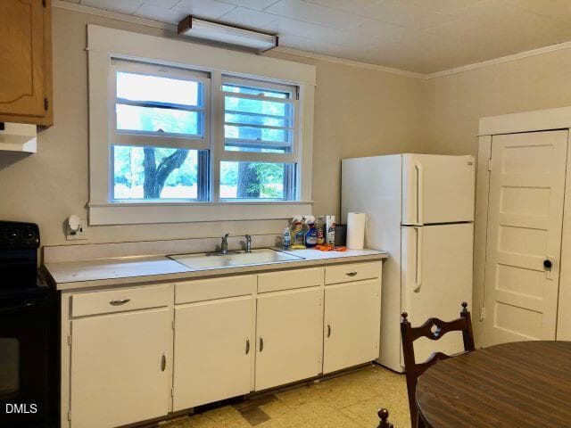 1089 Kitchen - 1089 Gillburg Road, Henderson, NC 27537, Henderson