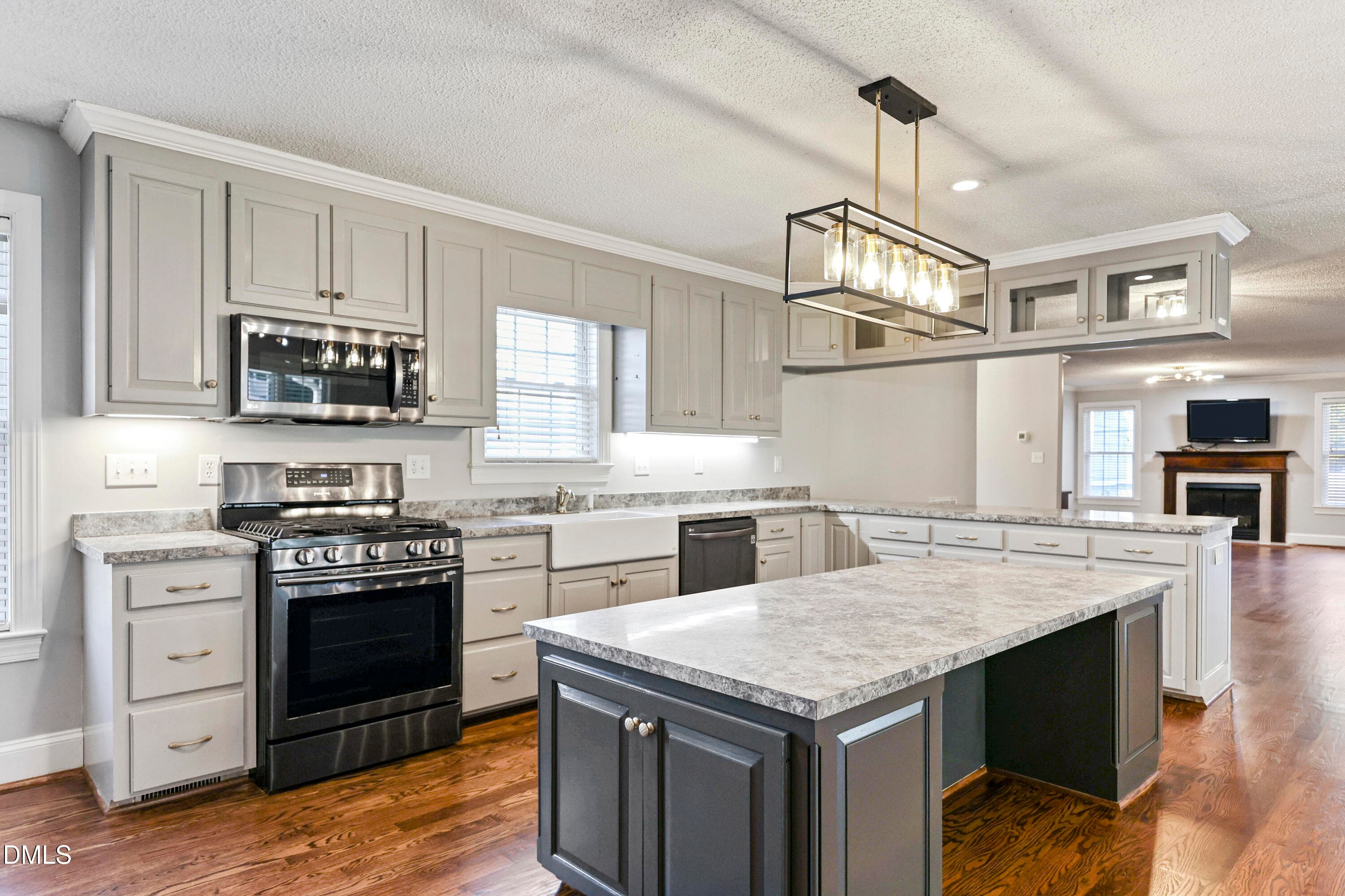 6D3A6333 - 906 Walnut Drive, Erwin, NC 28339