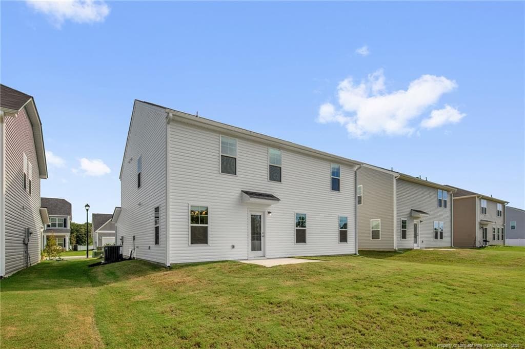Photo 2 - 25 W Emily Gardens Road, Selma, NC 27576