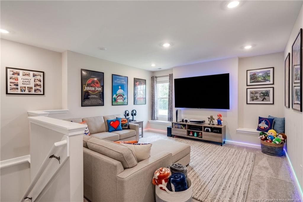 Virtually Staged - 25 W Emily Gardens Road, Selma, NC 27576