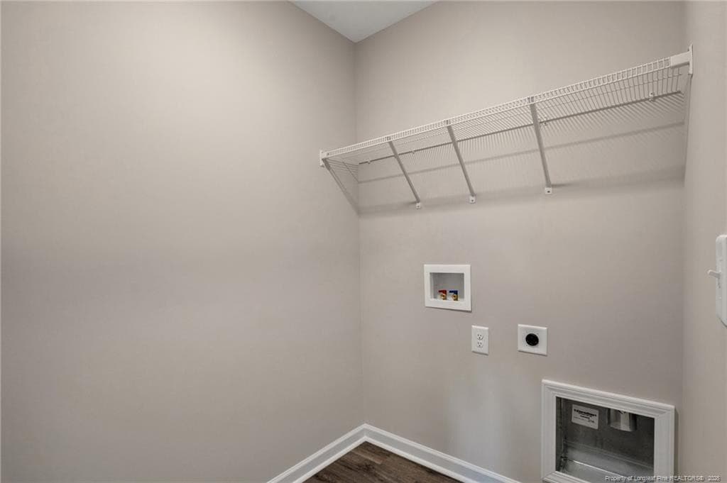 Laundry Upstairs - 25 W Emily Gardens Road, Selma, NC 27576