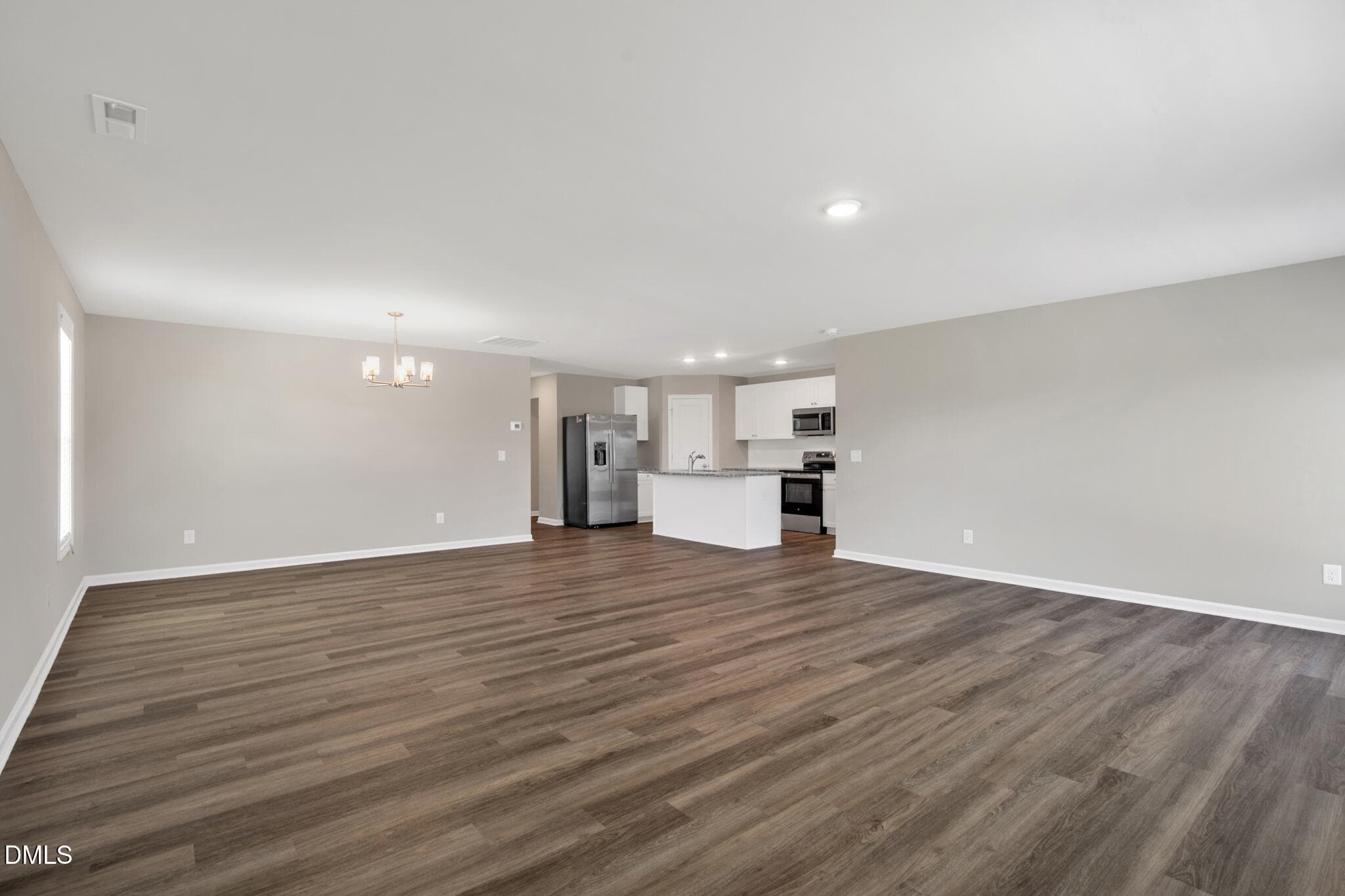 8 W Emily Gardens Dr(08 of 32) - 8 W Emily Gardens Drive, Selma, NC 27576