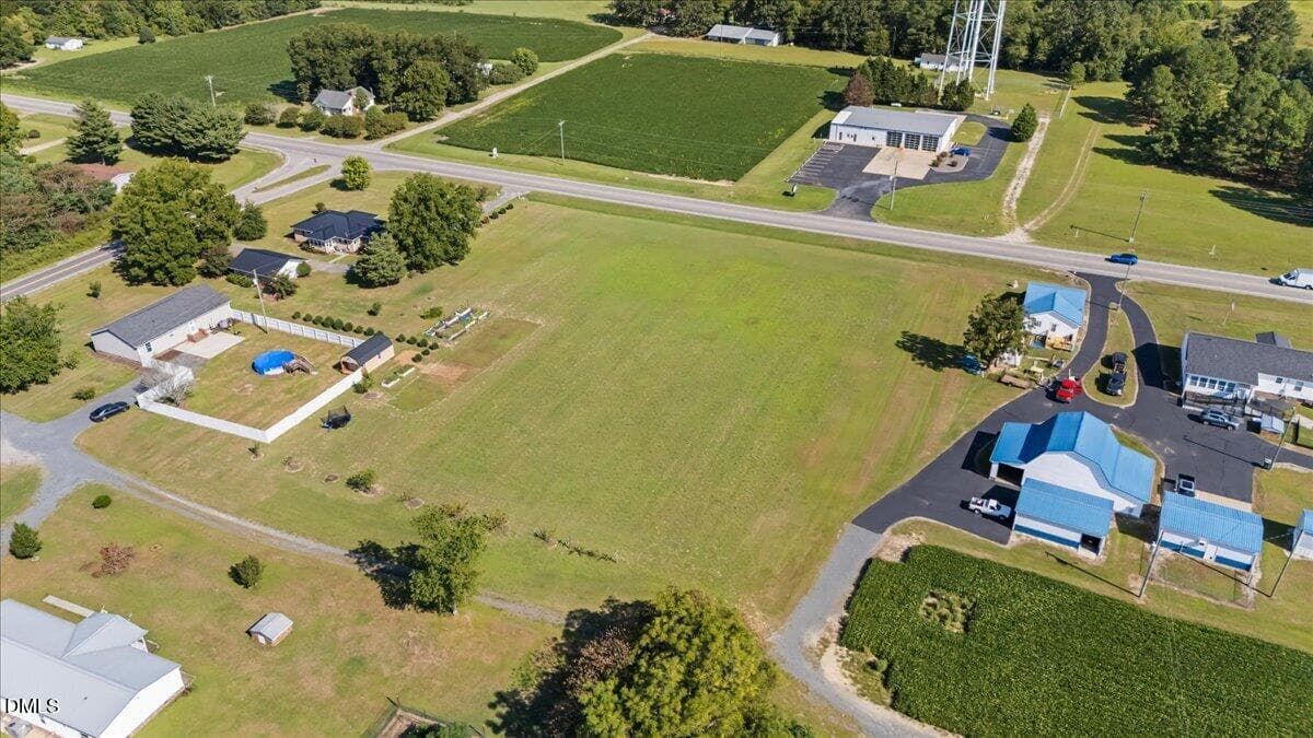 04 - 12141 N Us-421, Broadway, NC 27505