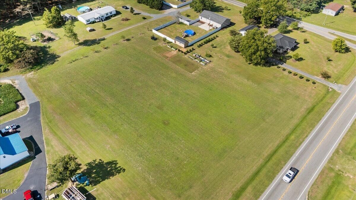 07 - 12141 N Us-421, Broadway, NC 27505