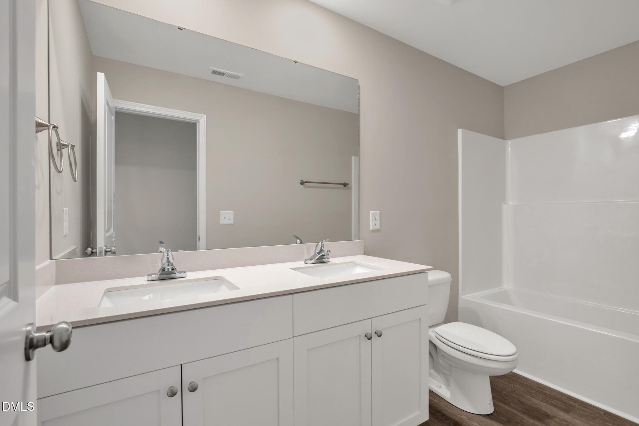 45 E Emily Gardens Dr(28 of 37) - 45 E Emily Gardens Drive, Selma, NC 27576, Selma