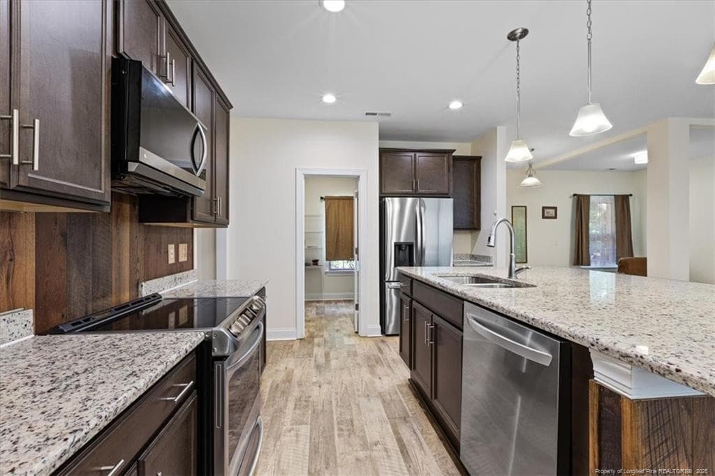 lots of counter space - 150 Horseshoe Hill Lane, Carthage, NC 28327