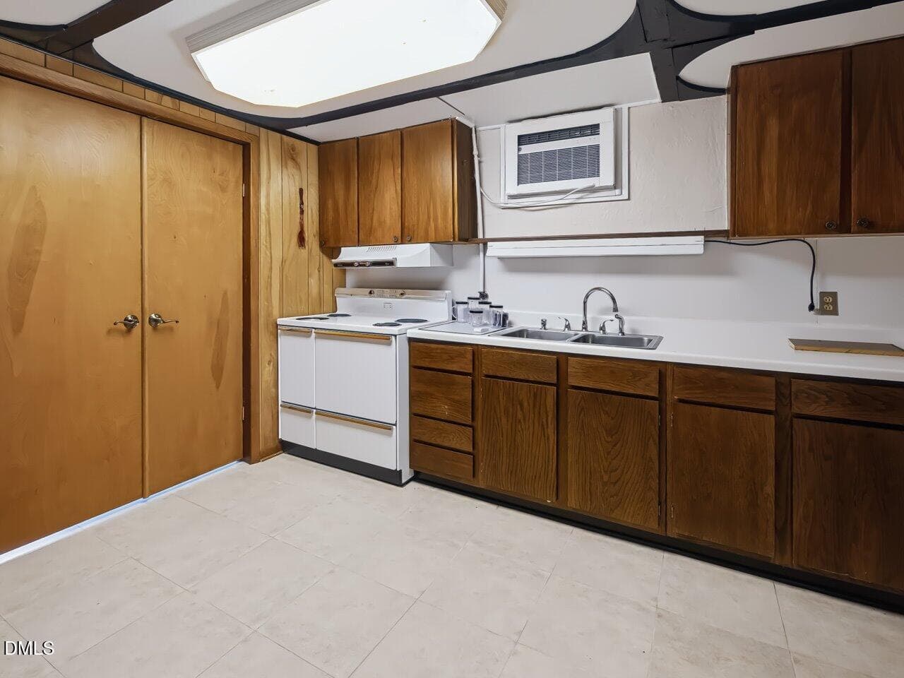 37-Kitchenette - 5210 Moncure Pittsboro Road, Moncure, NC 27559