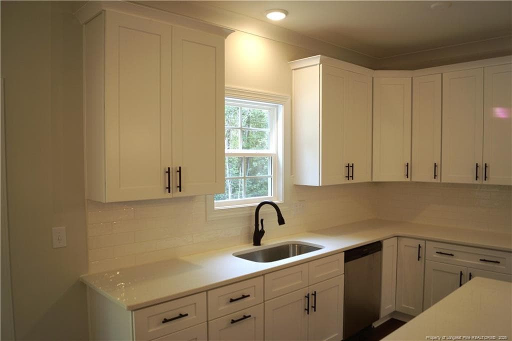 Photo 12 - 802 PONDEROSA Trail, Cameron, NC 28326
