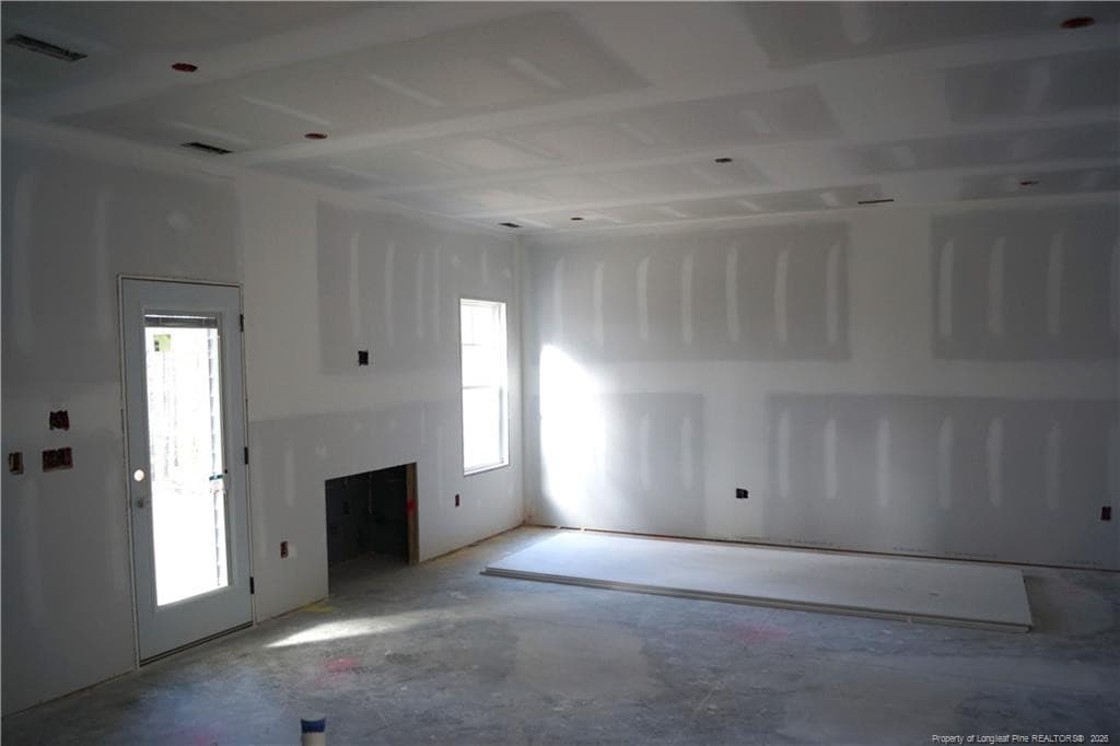 Photo 10 - 921 PONDEROSA Trail, Cameron, NC 28326