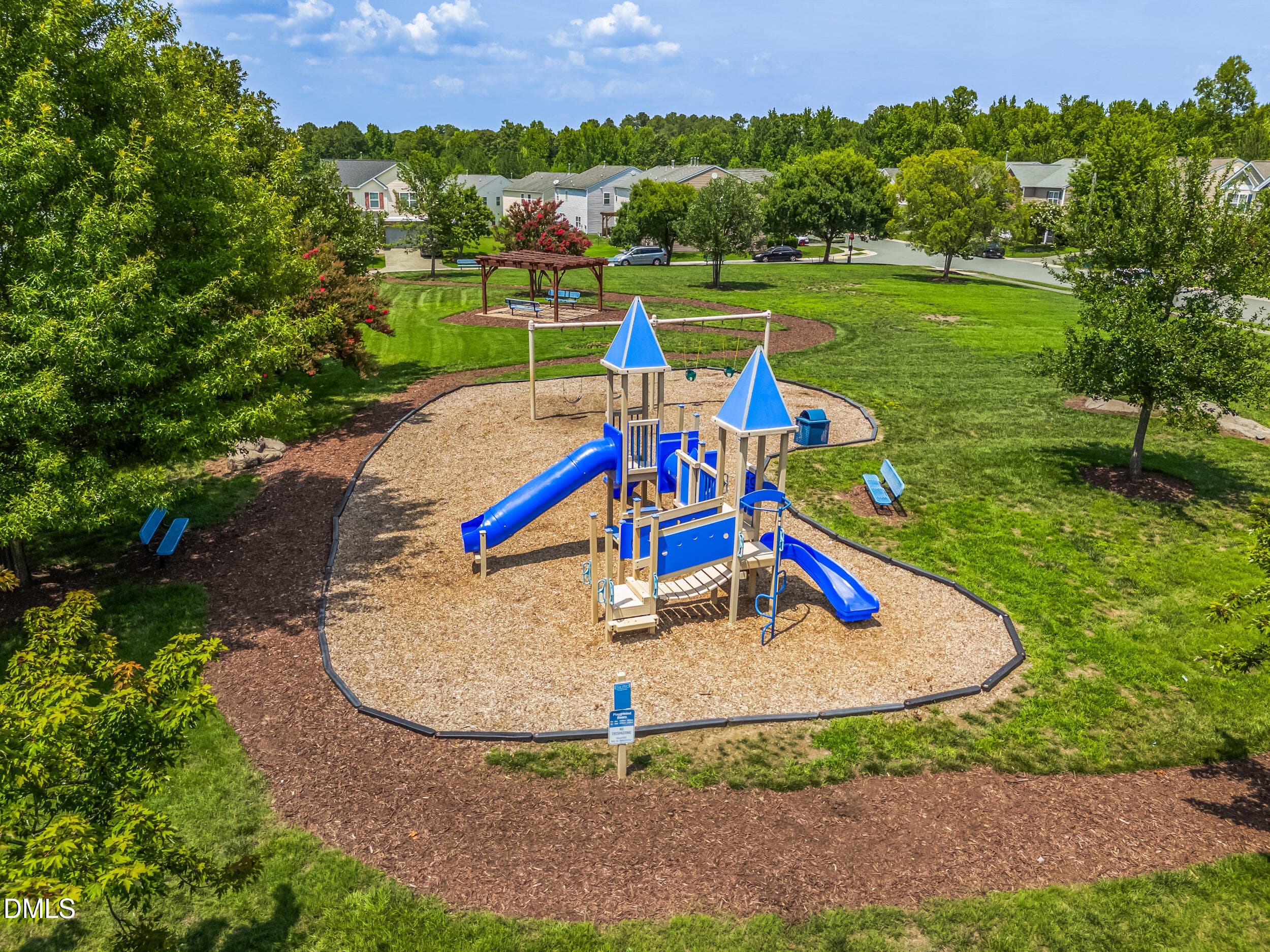 Amenities 2 - 4610 Hoppers Drive, Durham, NC 27704