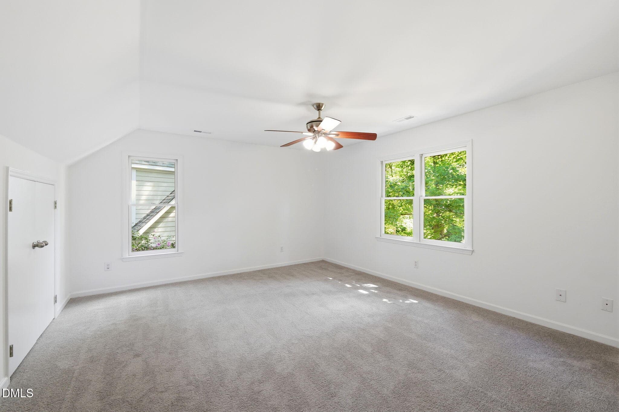42-web-or-mls-P1132538 - 100 Riverbirch Point, Carrboro, NC 27510, Carrboro