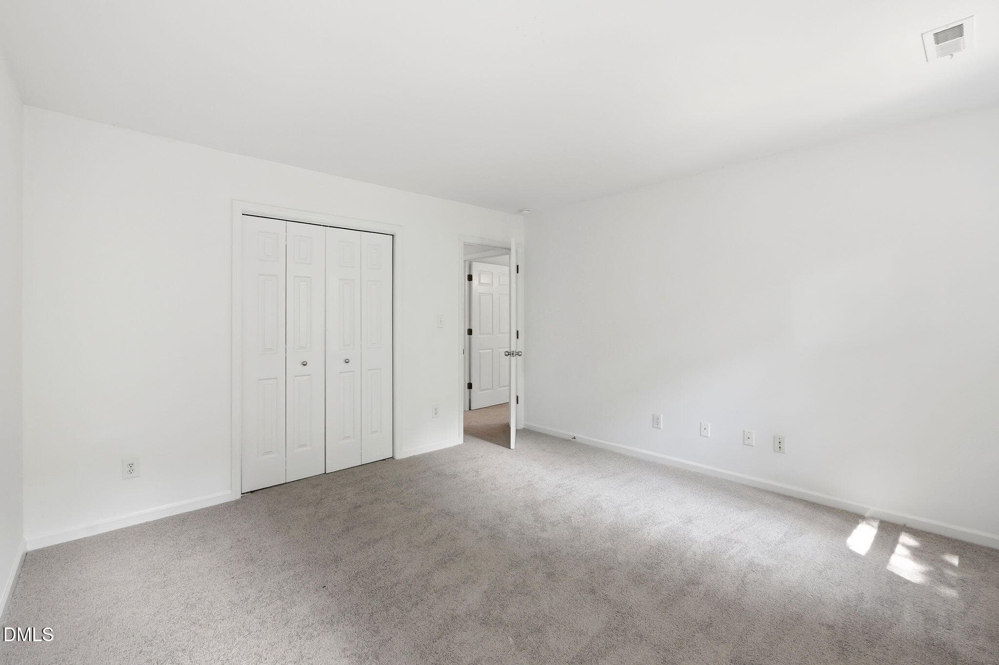 39-web-or-mls-P1132526 - 100 Riverbirch Point, Carrboro, NC 27510, Carrboro