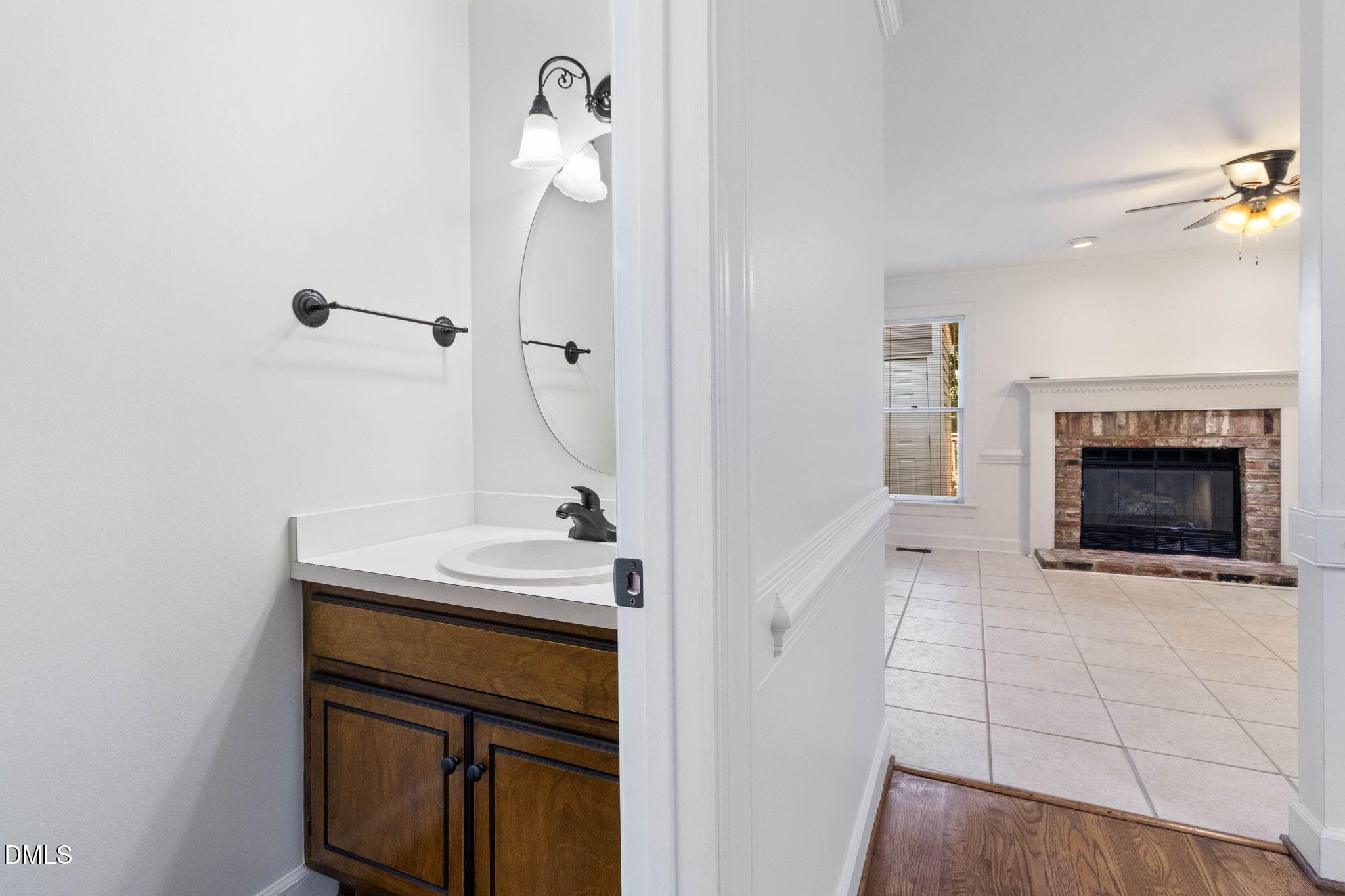 16-web-or-mls-IMG_0398 - 143 Hedgerow Court, Cary, NC 27513