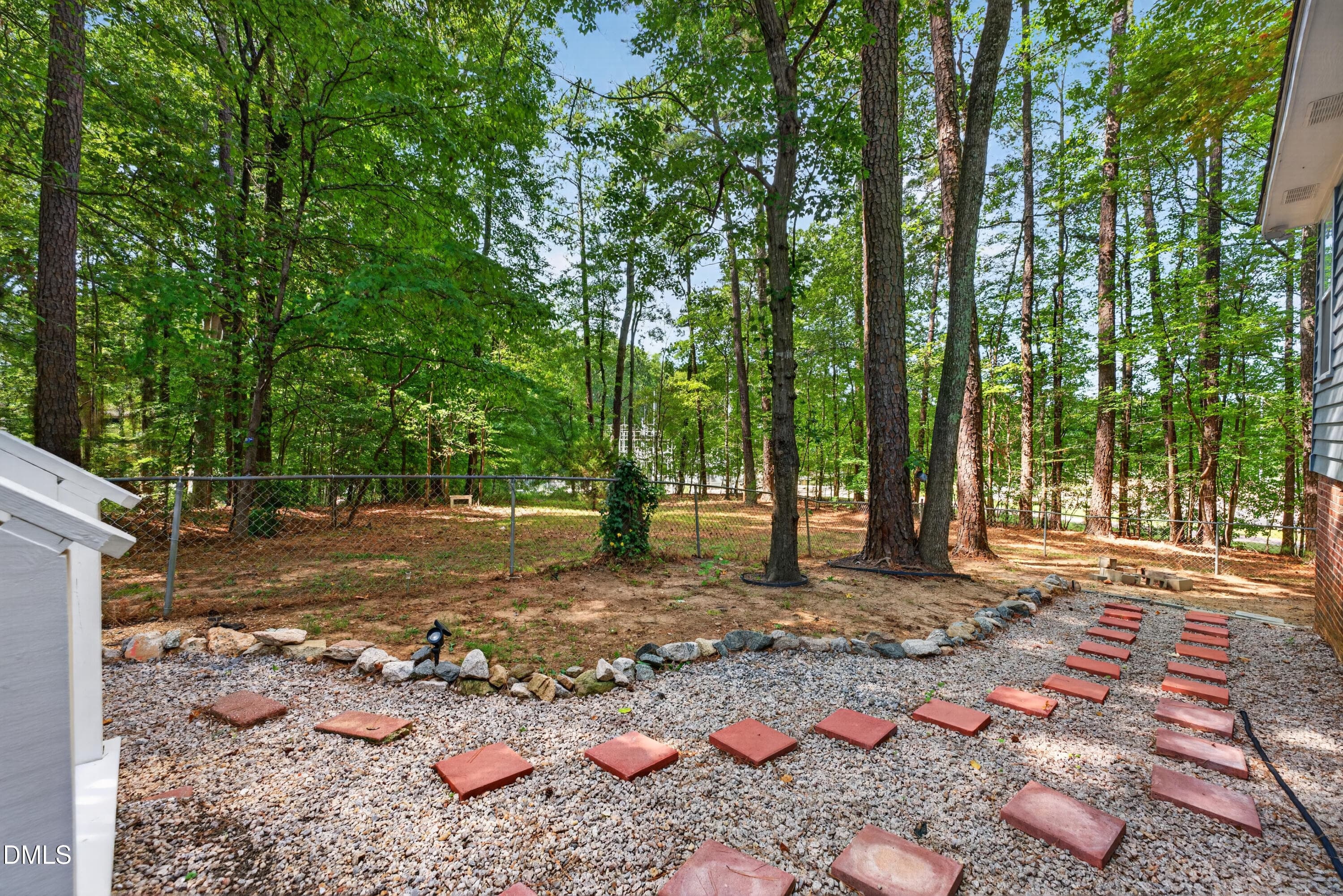 042 - 411 W Cedar Avenue, Wake Forest, NC 27587