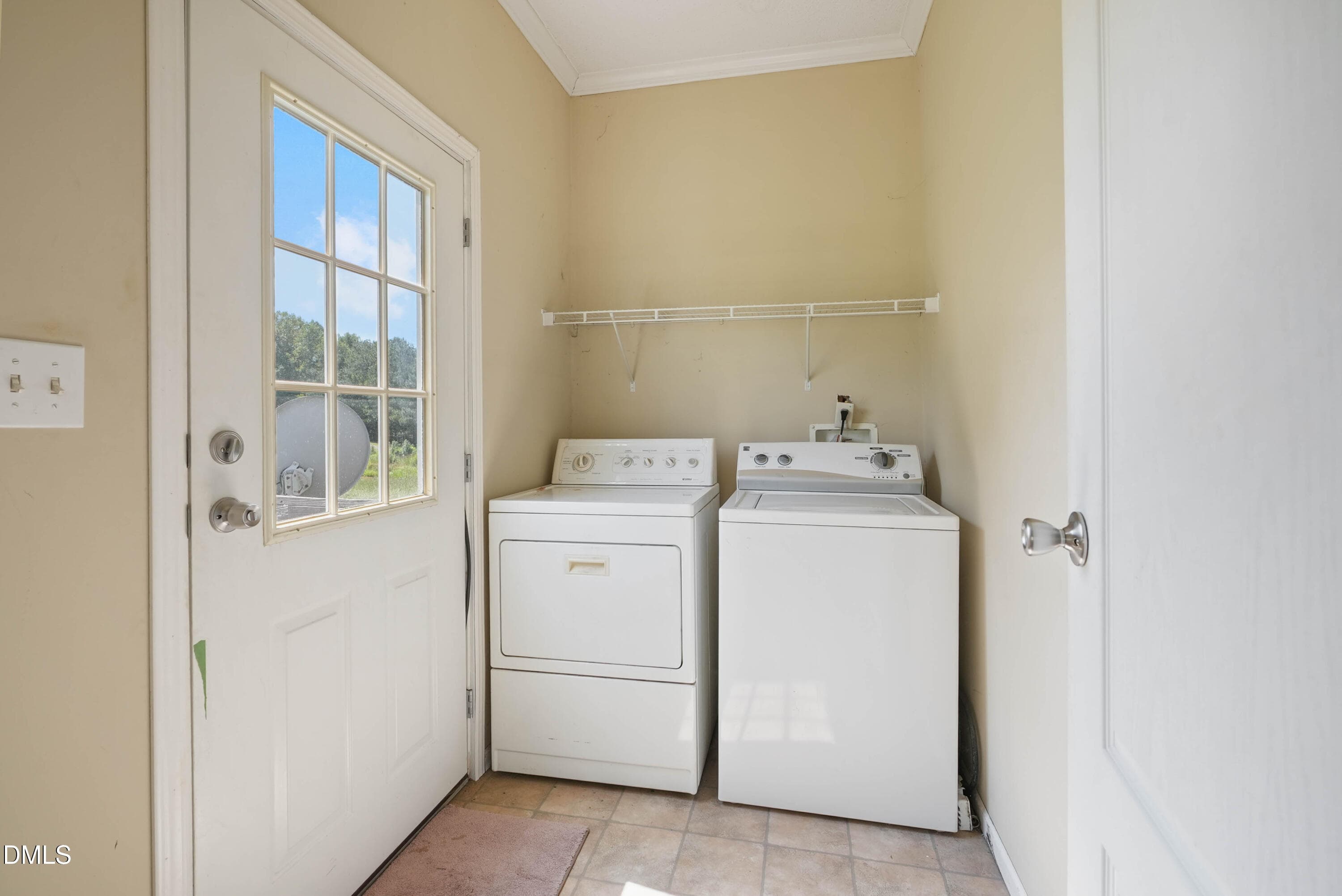 Laundry - 5684 Rock Bottom Road, Oxford, NC 27565, Oxford