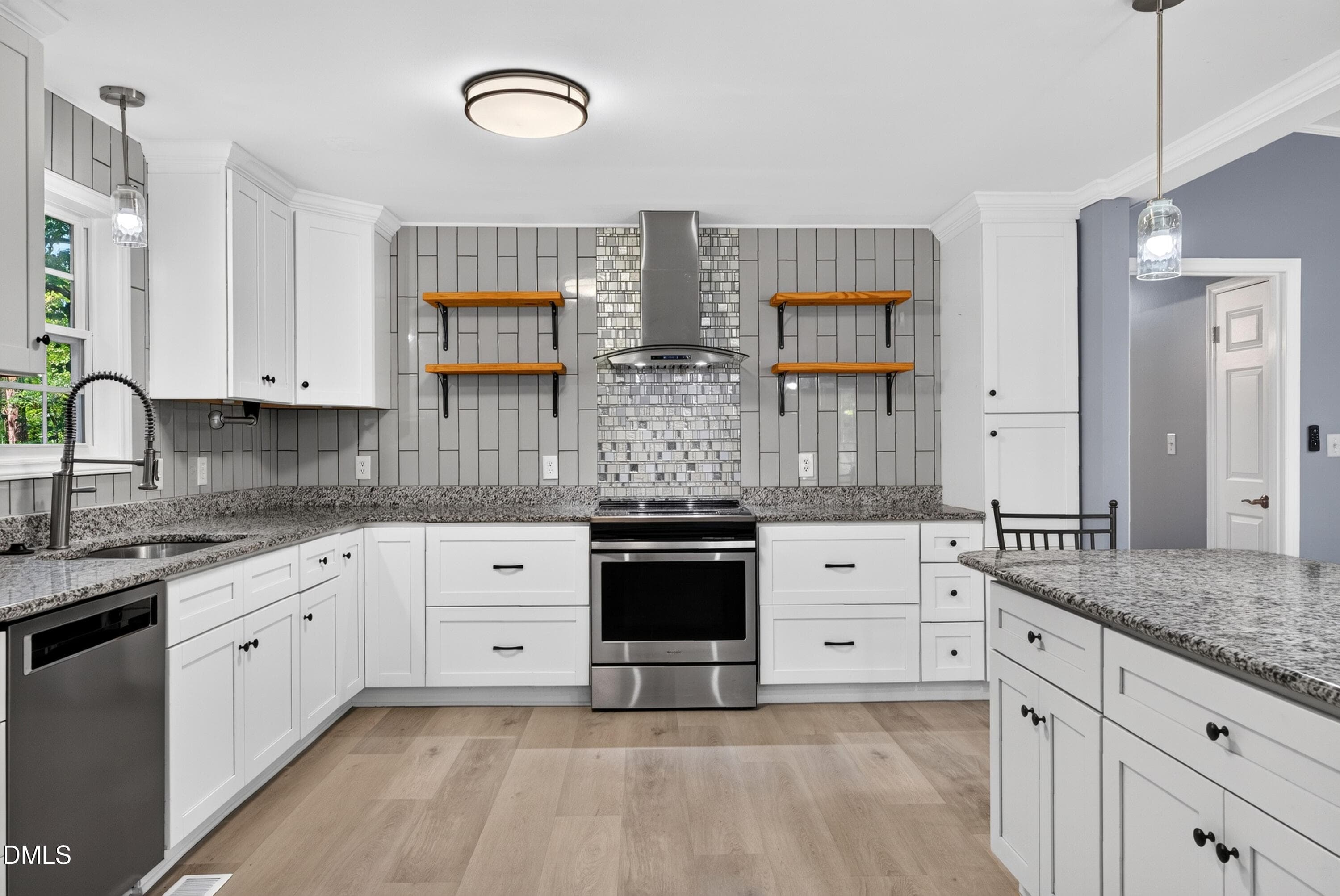 015 - 411 W Cedar Avenue, Wake Forest, NC 27587