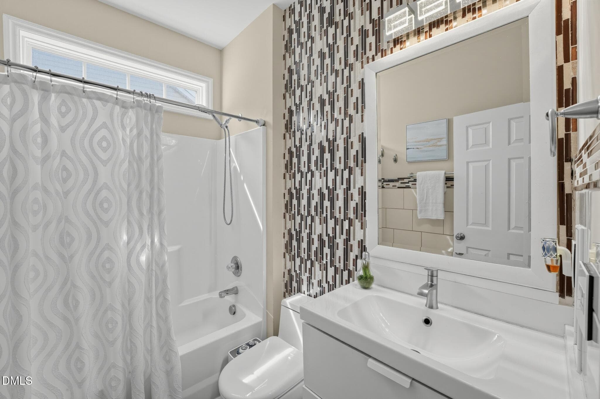 30_100_Drakeshire_Ct-Bathroom-4875 - 100 Drakeshire Court, Morrisville, NC 27560