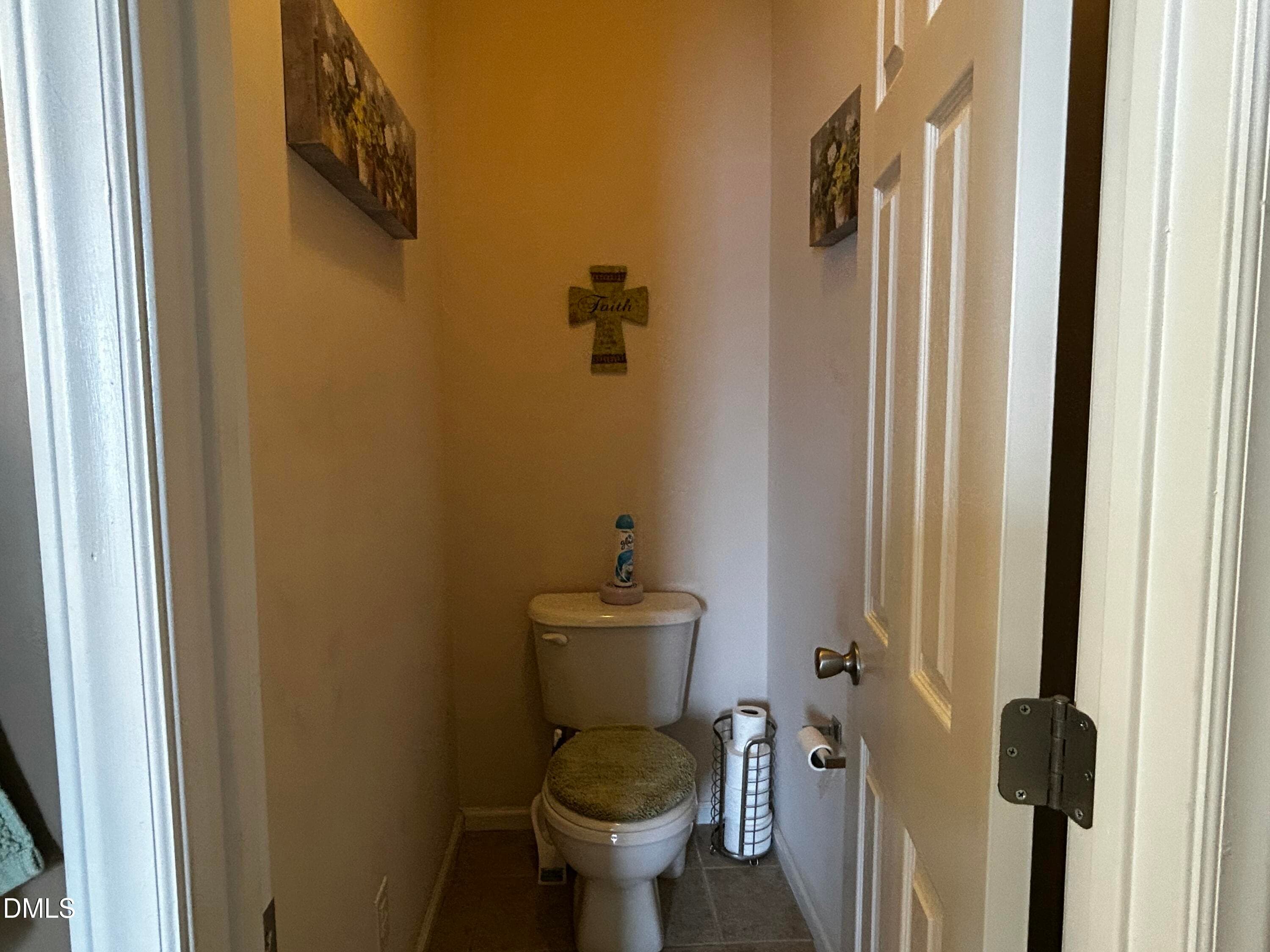 Water closet Primary suite - 116 Leggett Drive, Cameron, NC 28326