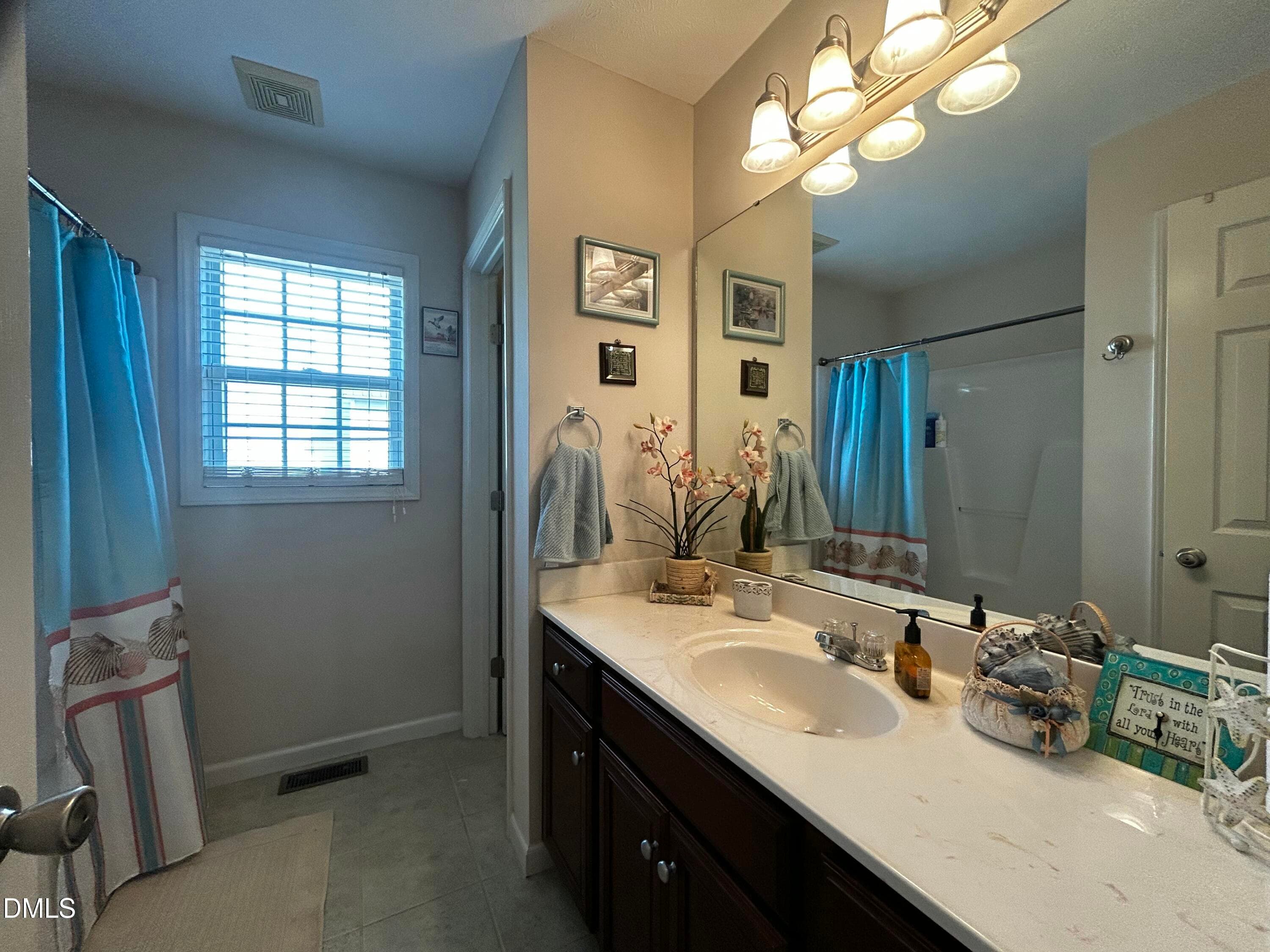 Secondary bath - 116 Leggett Drive, Cameron, NC 28326