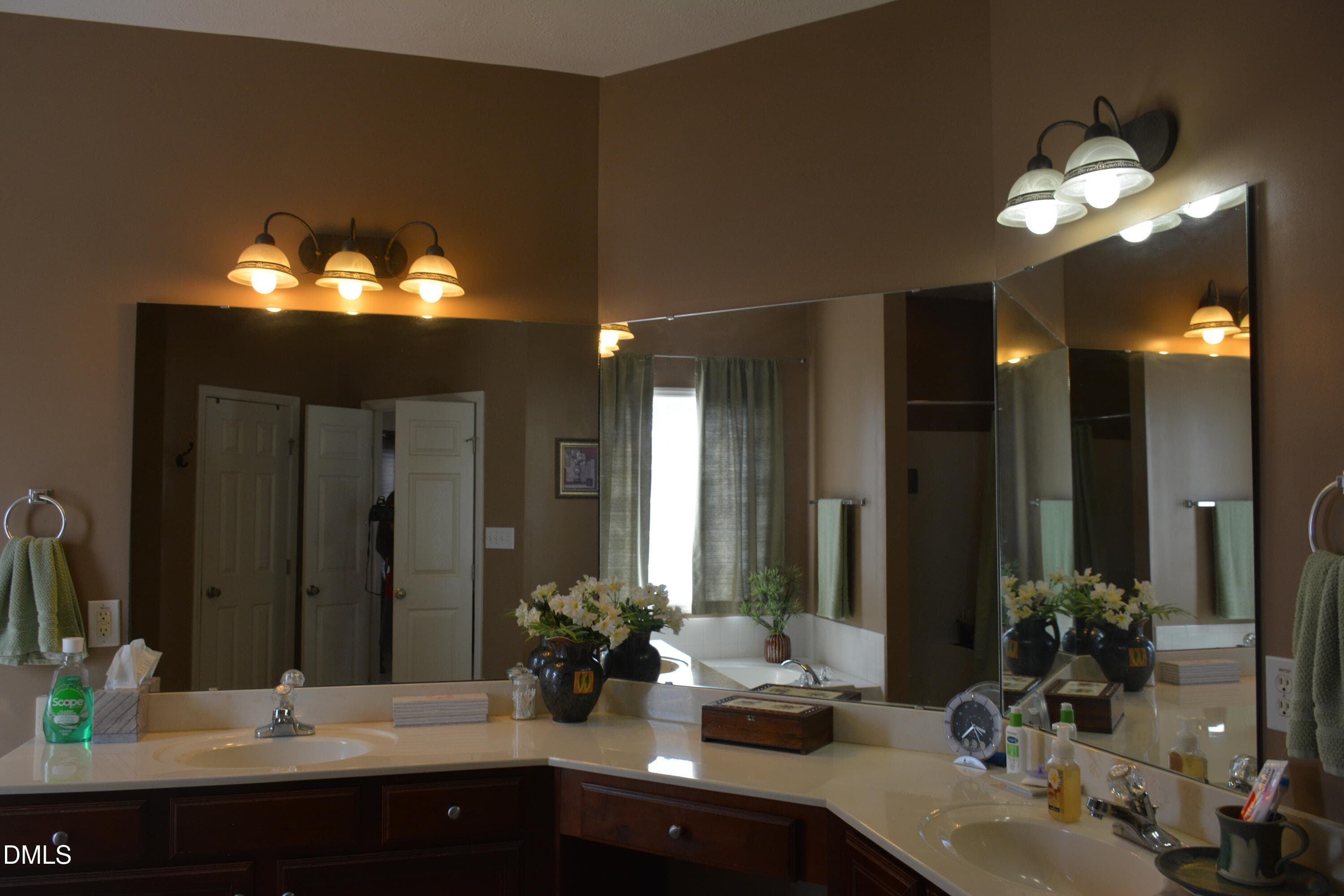 Dual vanity primary suite - 116 Leggett Drive, Cameron, NC 28326
