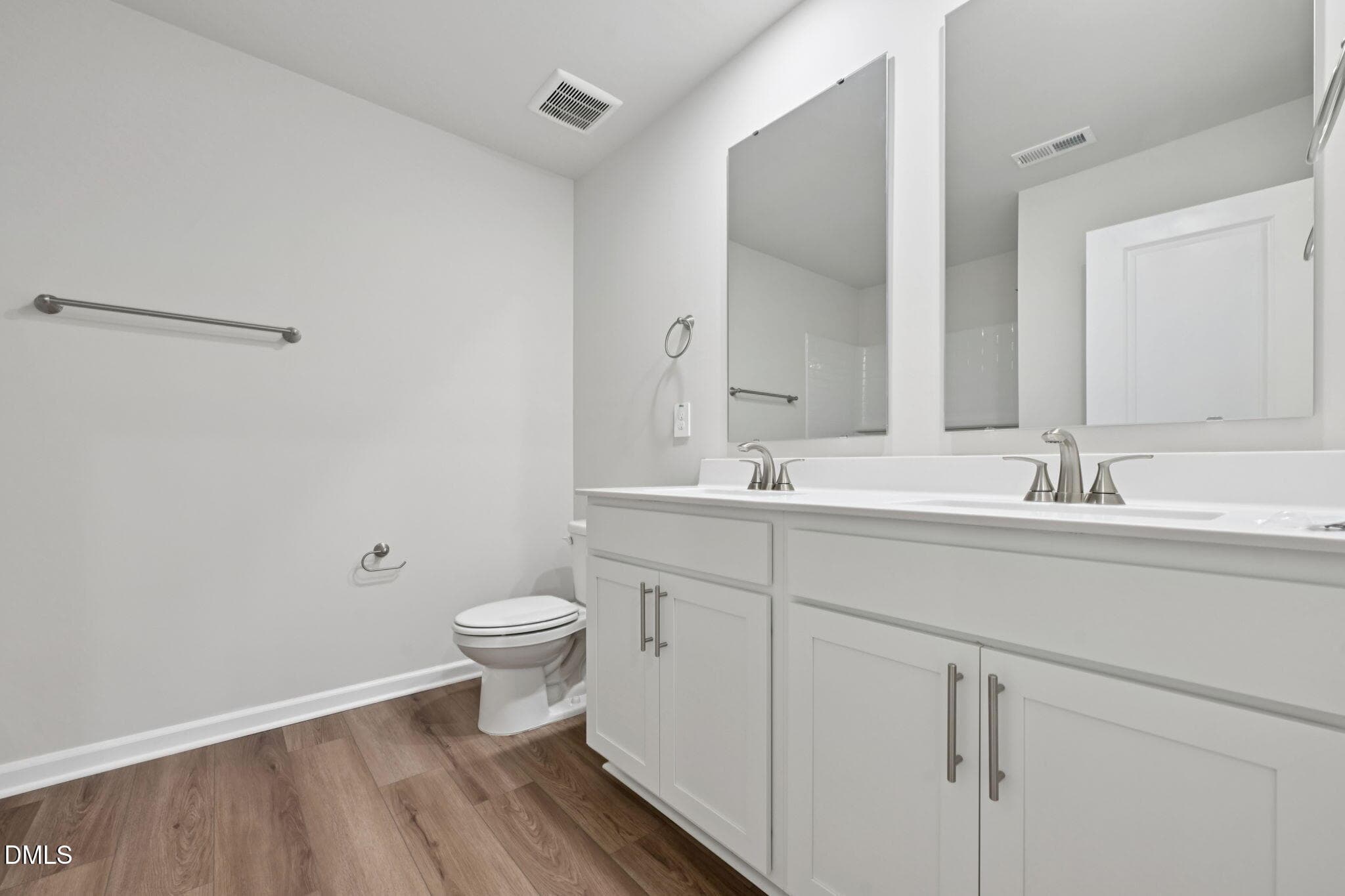 30 - Secondary Bath - 400 Karlov Road, Garner, NC 27529