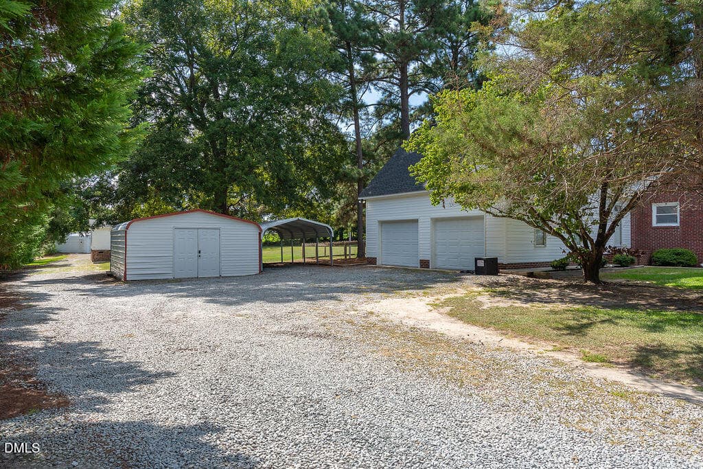 2 Car Garage with Carport and Workshop - 3199 Nc-55, Coats, NC 27521
