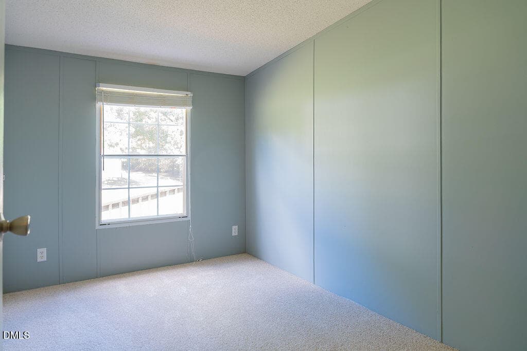 Secondary Home's guest bedroom - 3199 Nc-55, Coats, NC 27521