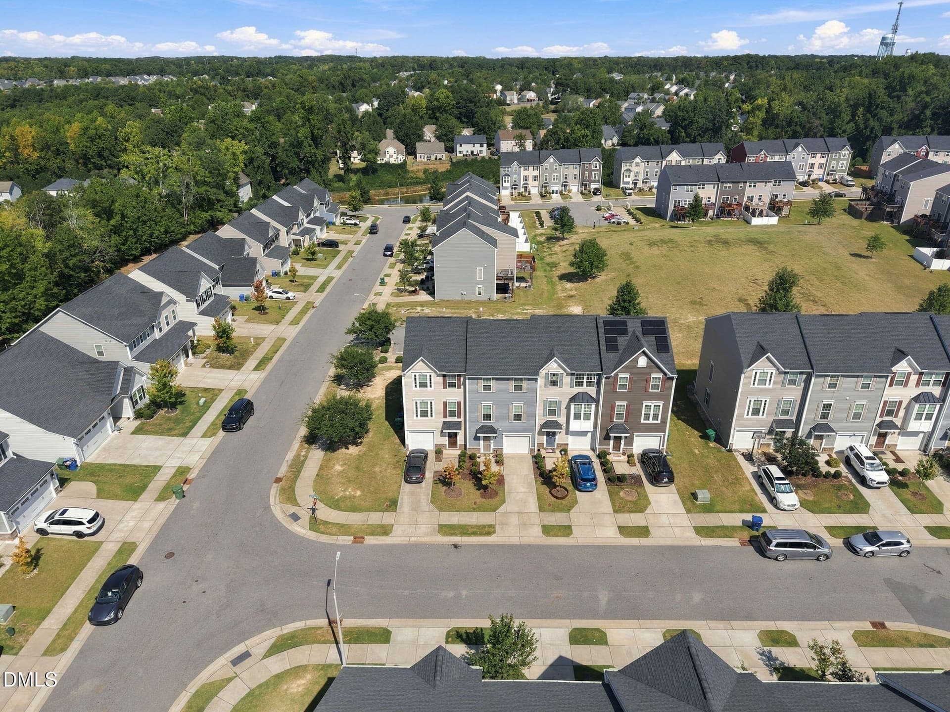 11-web-or-mls-DJI_20260915114234_0704_D - 524 Autumn Cure Court, Fuquay Varina, NC 27526