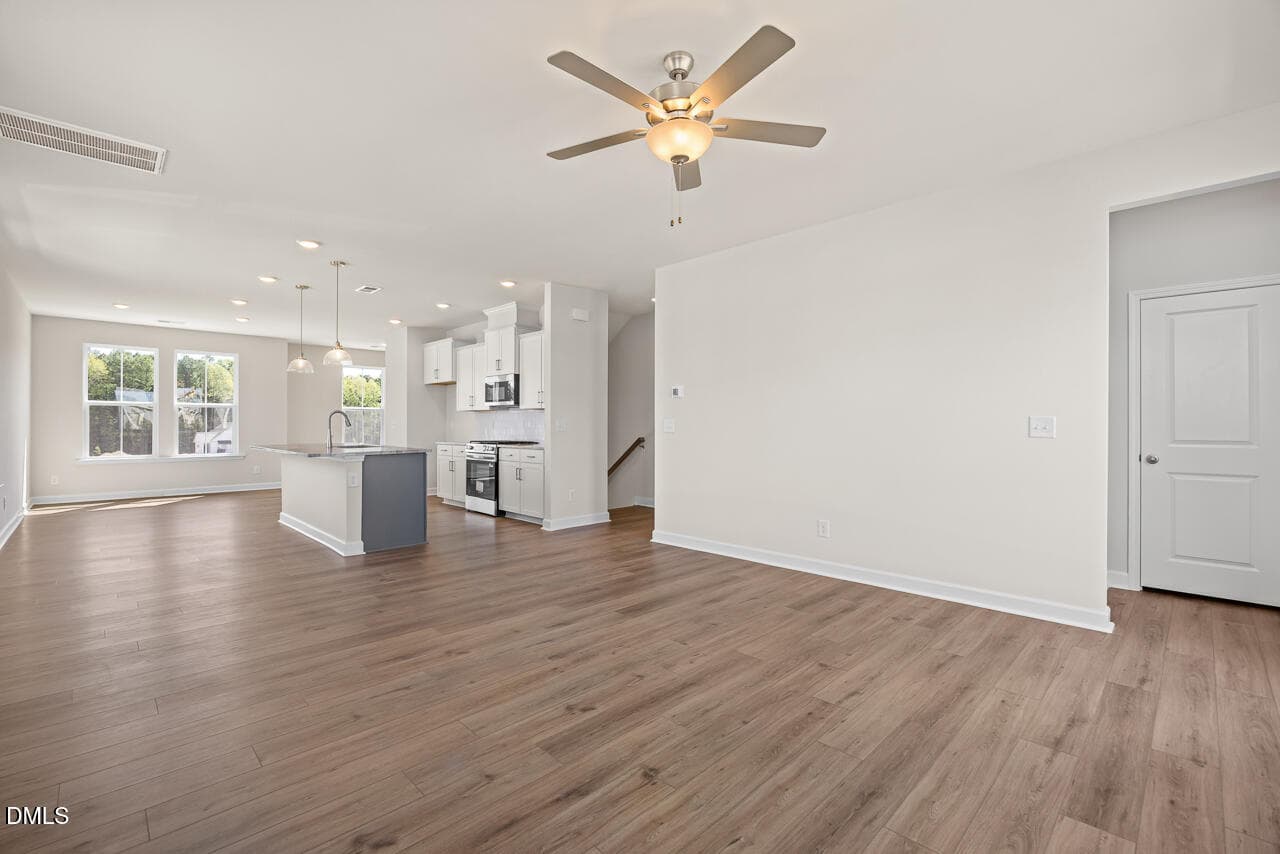 fvy-117-mls-6 - 401 Bahia Drive, Knightdale, NC 27545