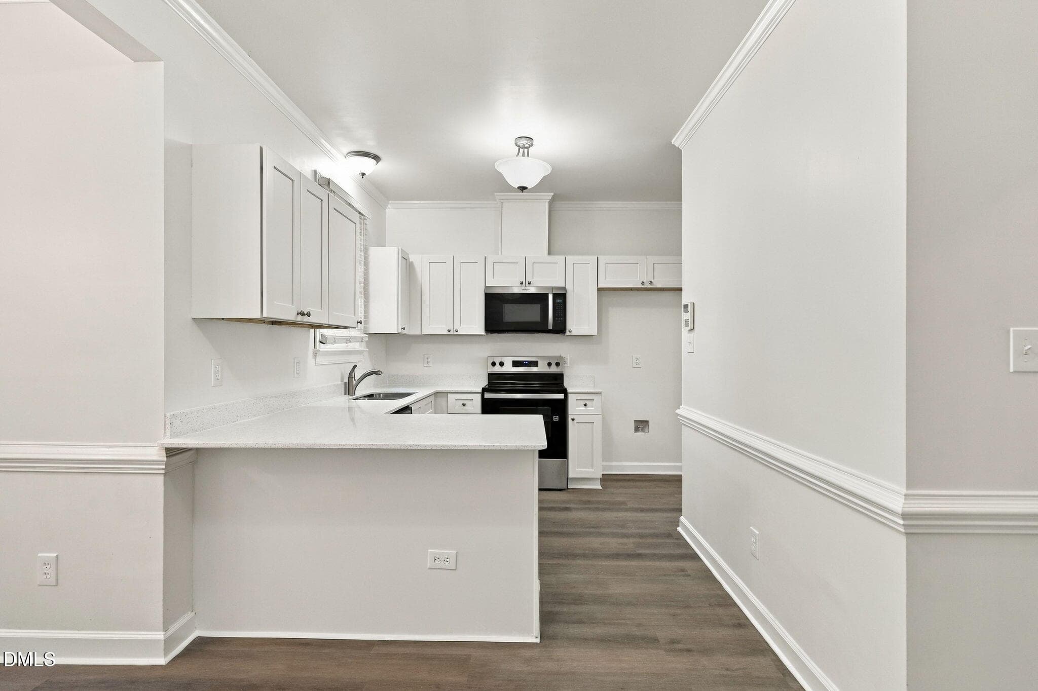 19-web-or-mls-IMG_1184_edit - 824 Elbridge Drive, Raleigh, NC 27603