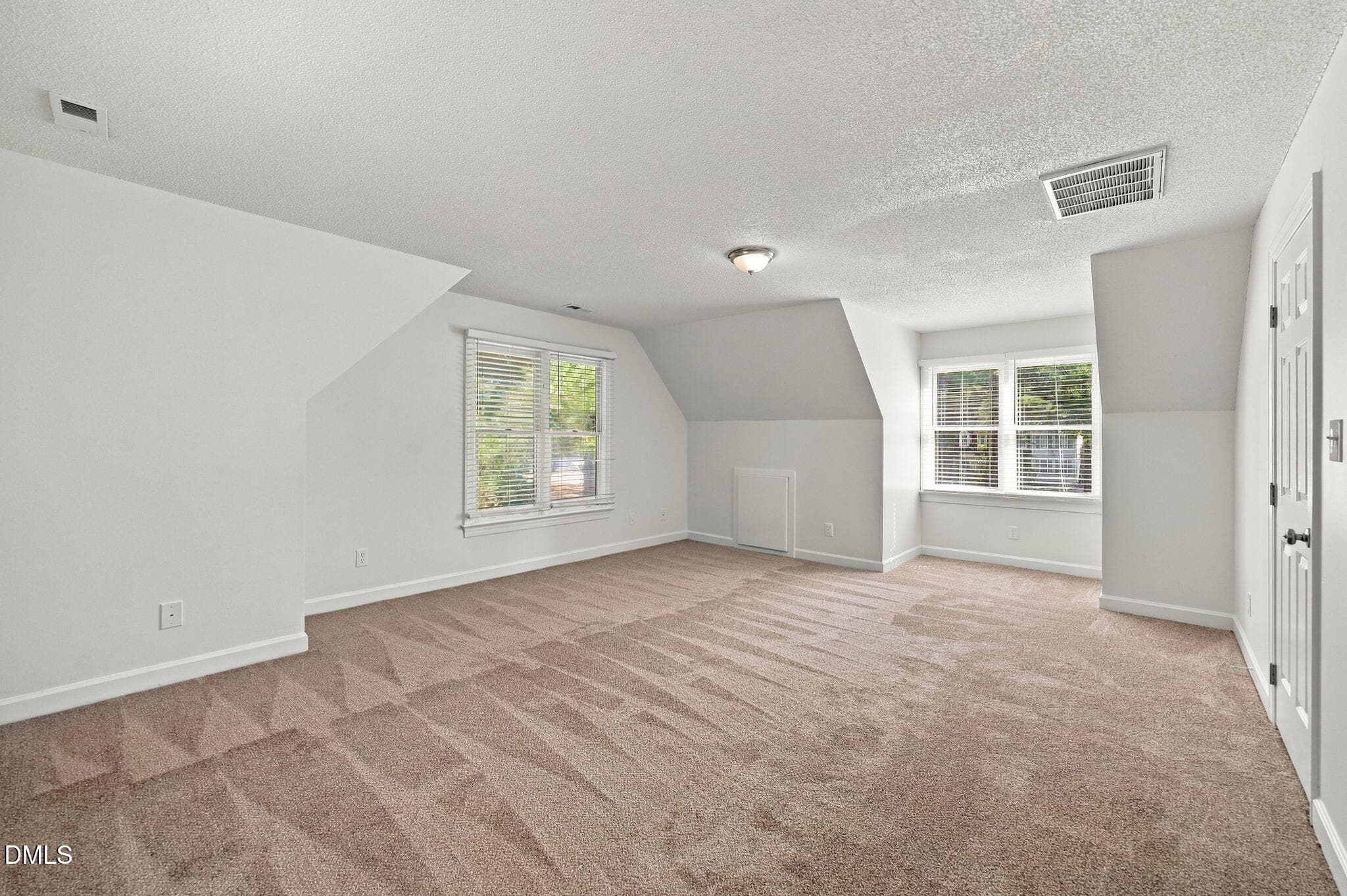 36-web-or-mls-IMG_1238_edit - 824 Elbridge Drive, Raleigh, NC 27603