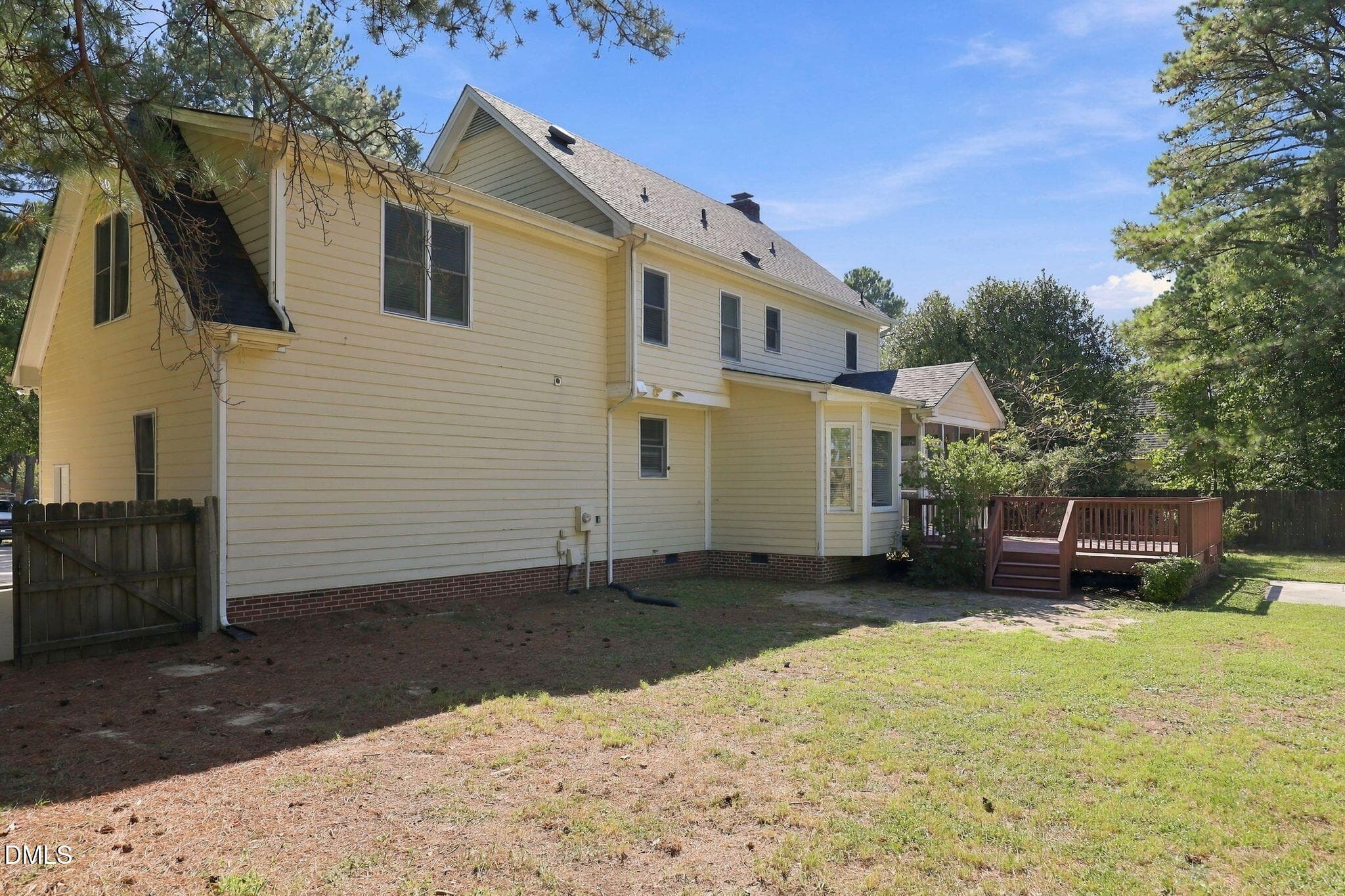 42-web-or-mls-IMG_1250 - 824 Elbridge Drive, Raleigh, NC 27603