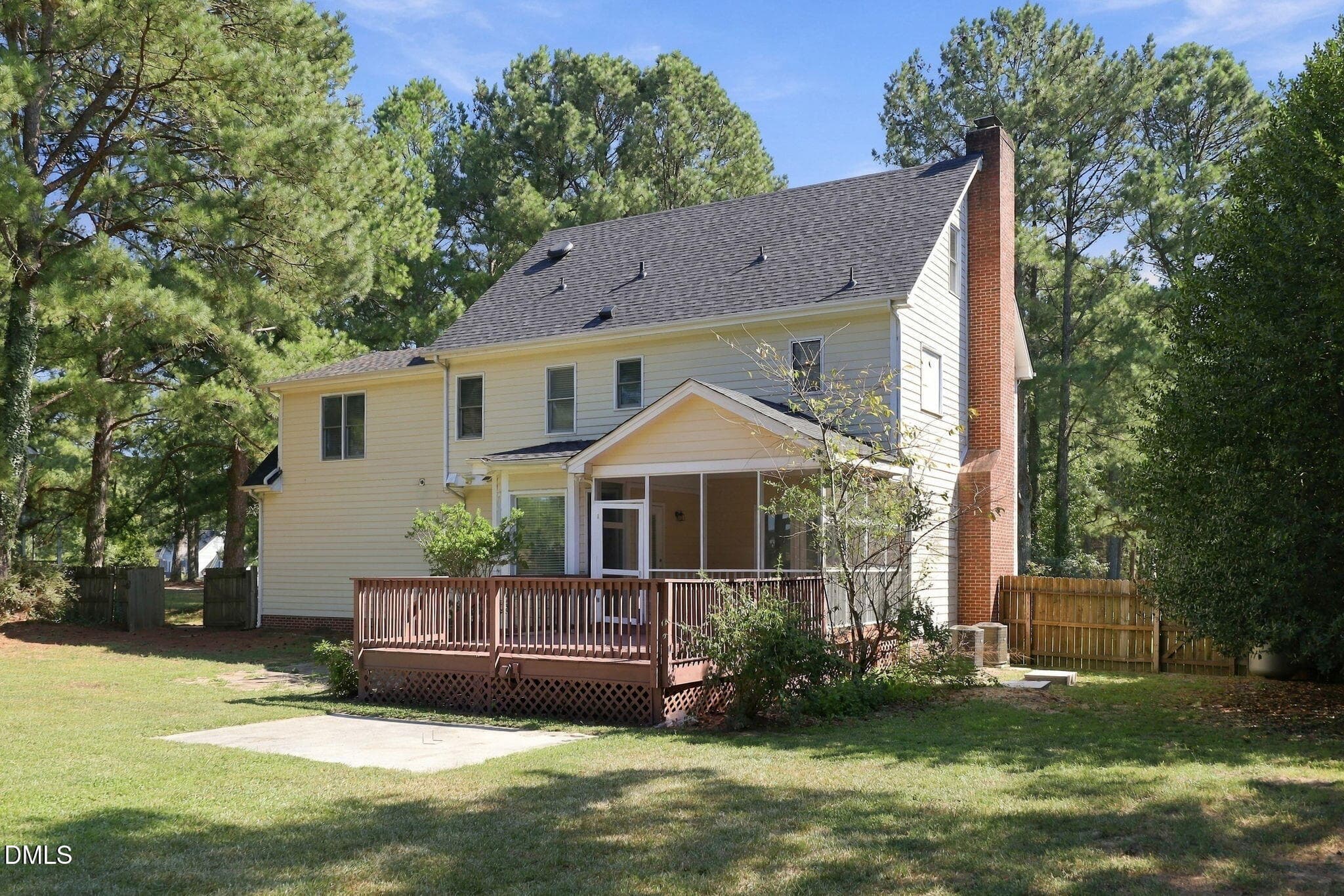 44-web-or-mls-IMG_1252 - 824 Elbridge Drive, Raleigh, NC 27603