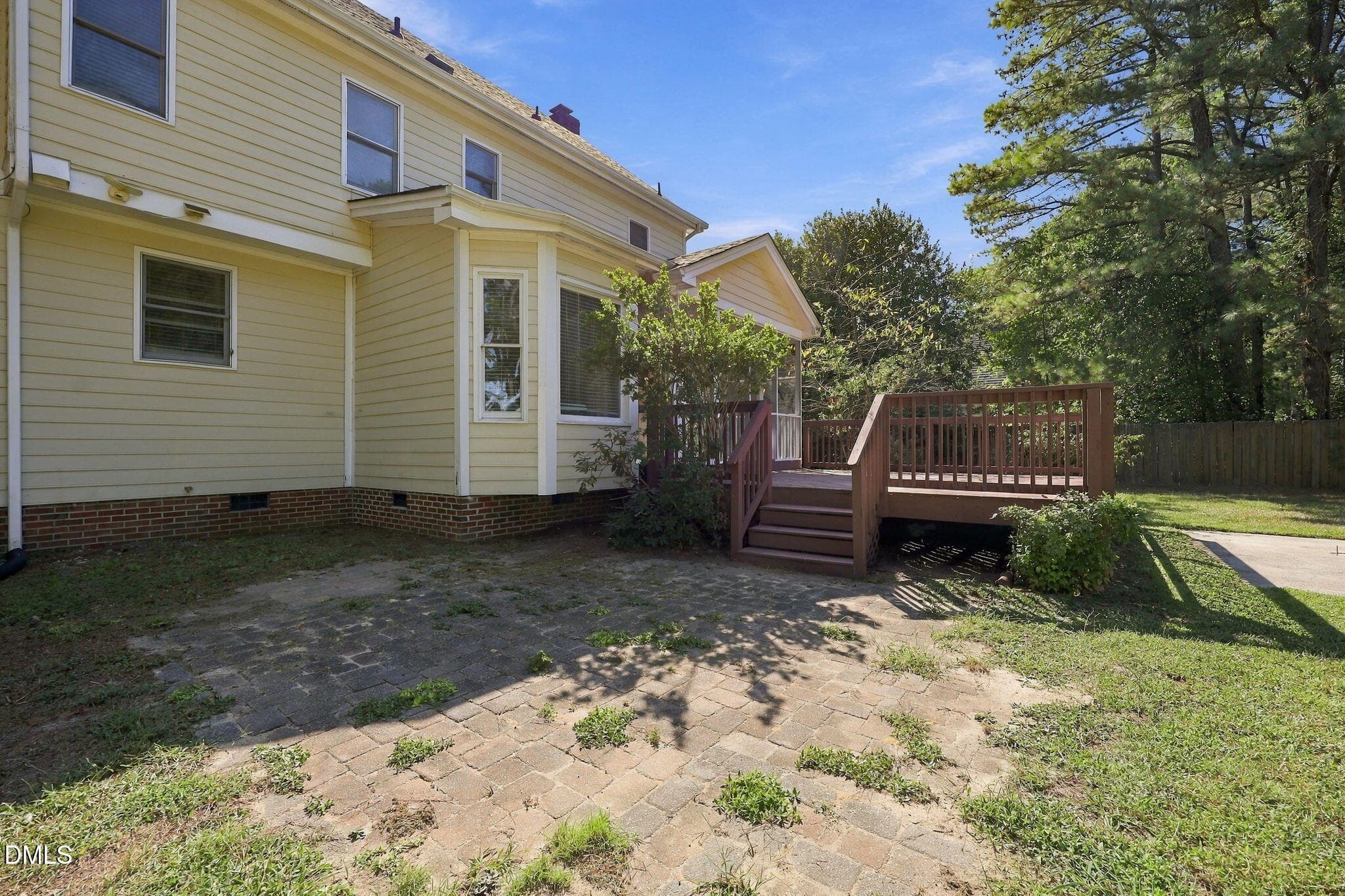 46-web-or-mls-IMG_1254_edit - 824 Elbridge Drive, Raleigh, NC 27603