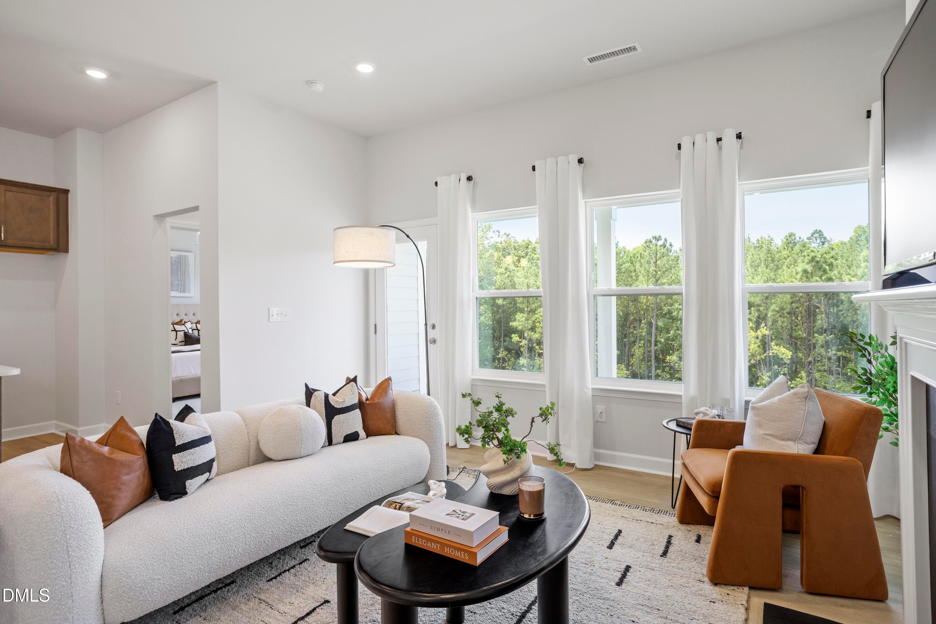 Great Room 2 - 1018 Greer Mill Grove 584, Durham, NC 27703