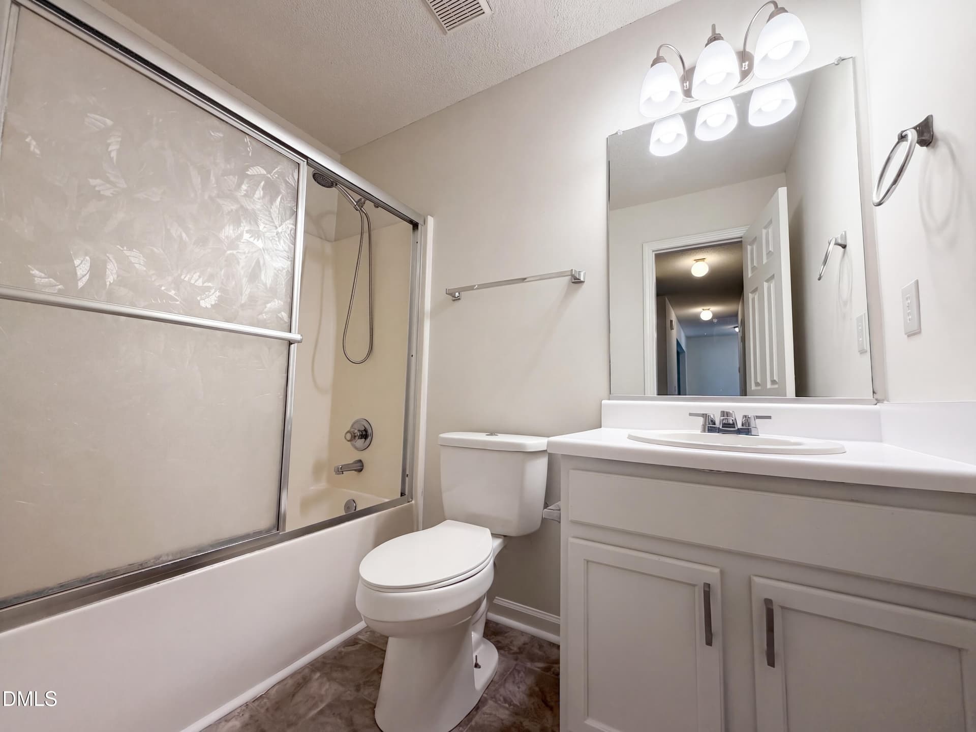 photo_13 - 301 Hocutt Drive, Clayton, NC 27520