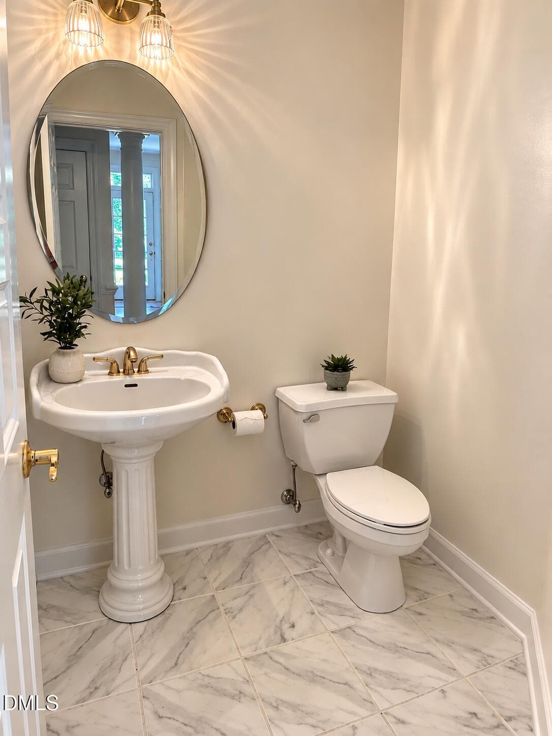 Powder room - 2769 Weaver Hill Drive, Apex, NC 27502, Apex