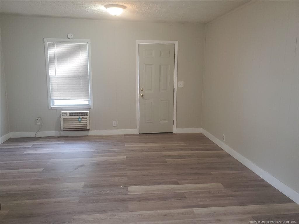 Photo 2 - 125-18 Bogard Circle, Spring Lake, NC 28390