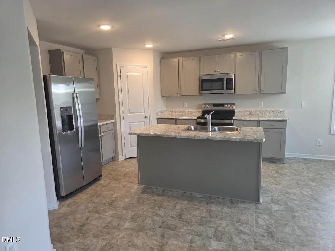 26_beyc6aac18094d667 - 824 Old Angus Lane, Spring Lake, NC 28390