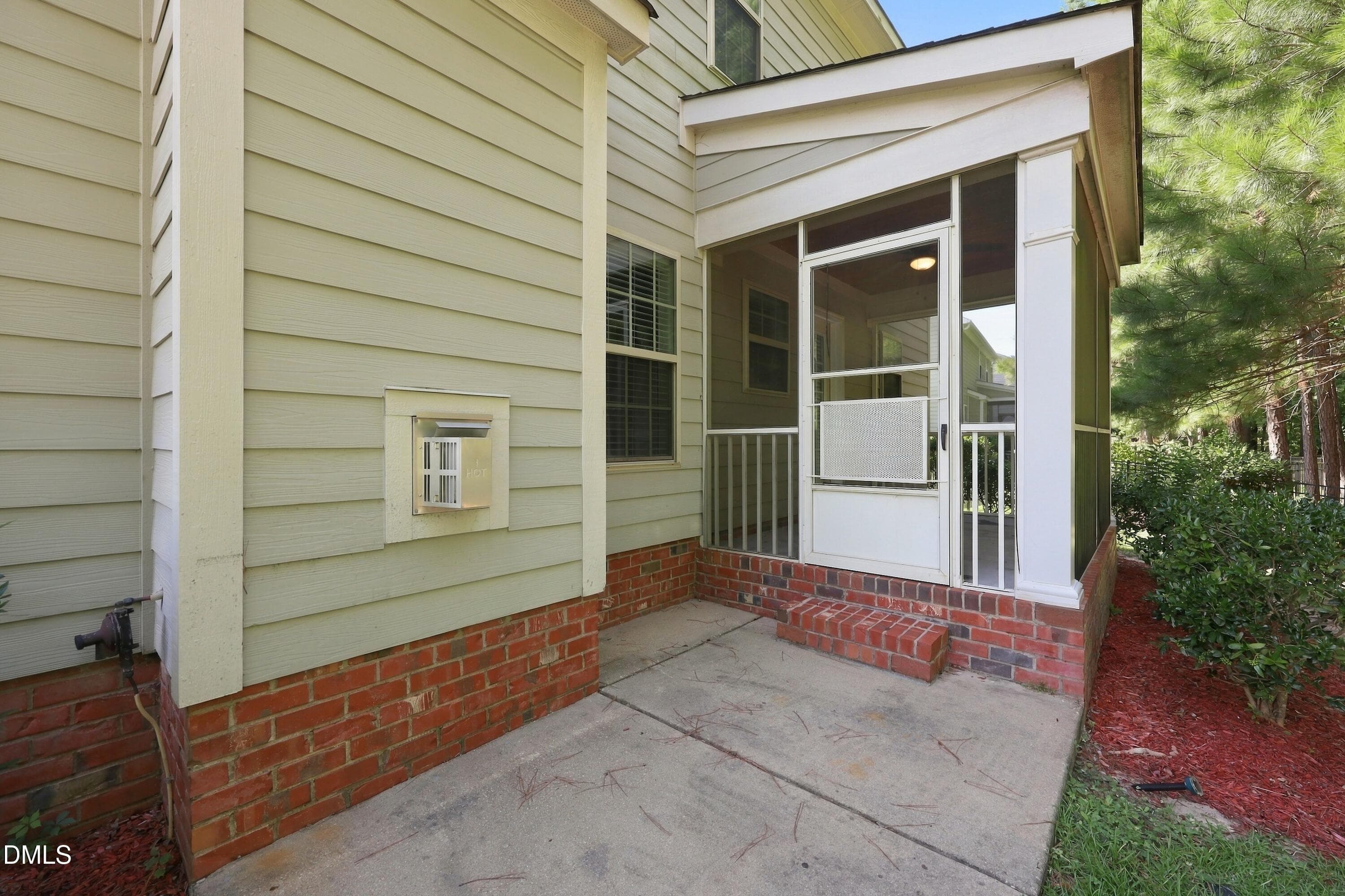 1000069721 - 419 Rolling Pines Drive, Spring Lake, NC 28390