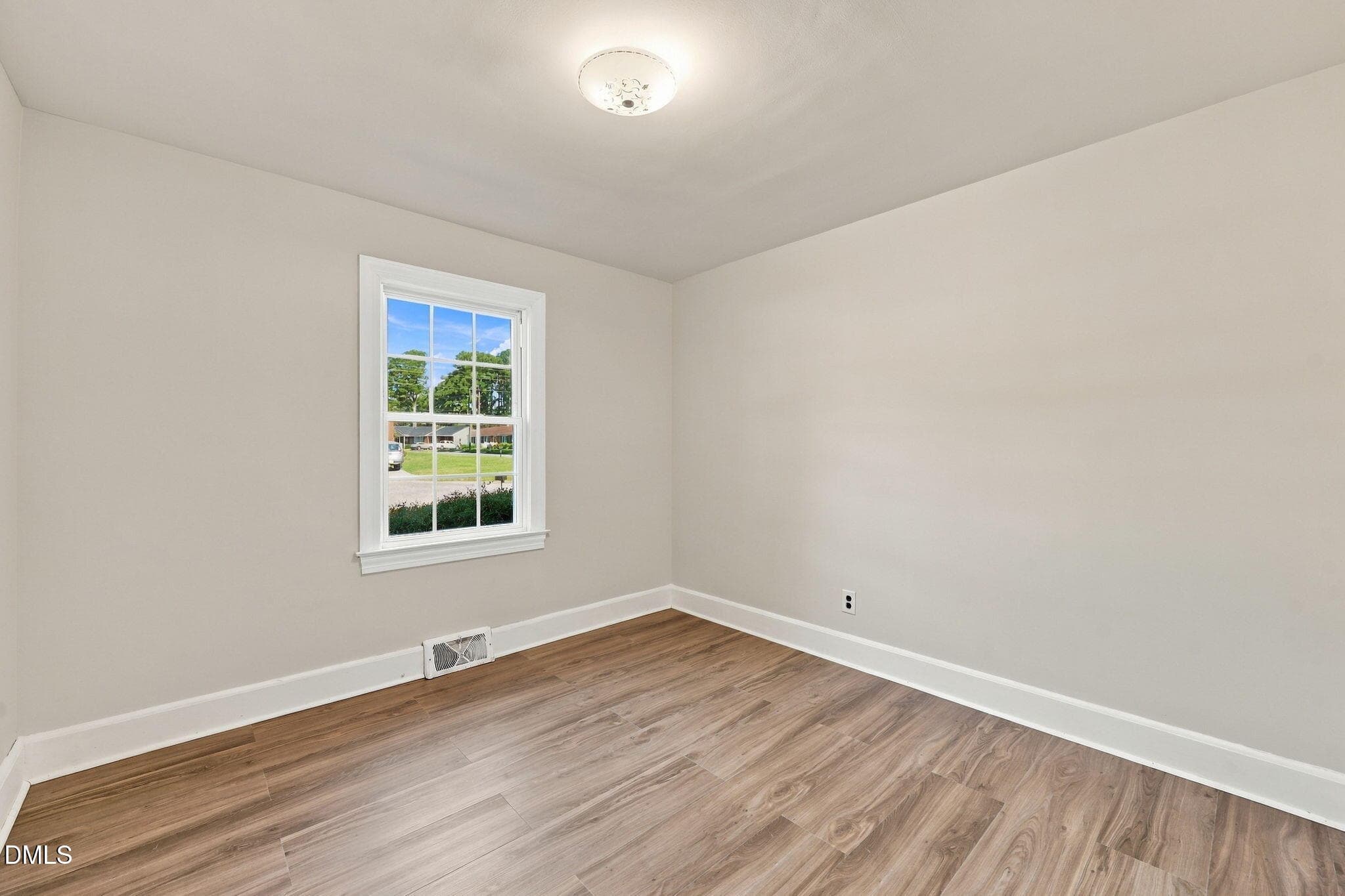 21-web-or-mls-IMG_4580 - 101 Heritage Street, Greenville, NC 27858