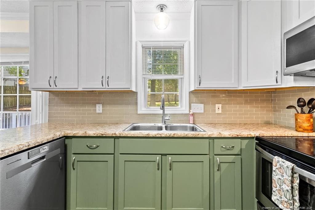 Photo 11 - 159 Ridgeway Drive, Fayetteville, NC 28311