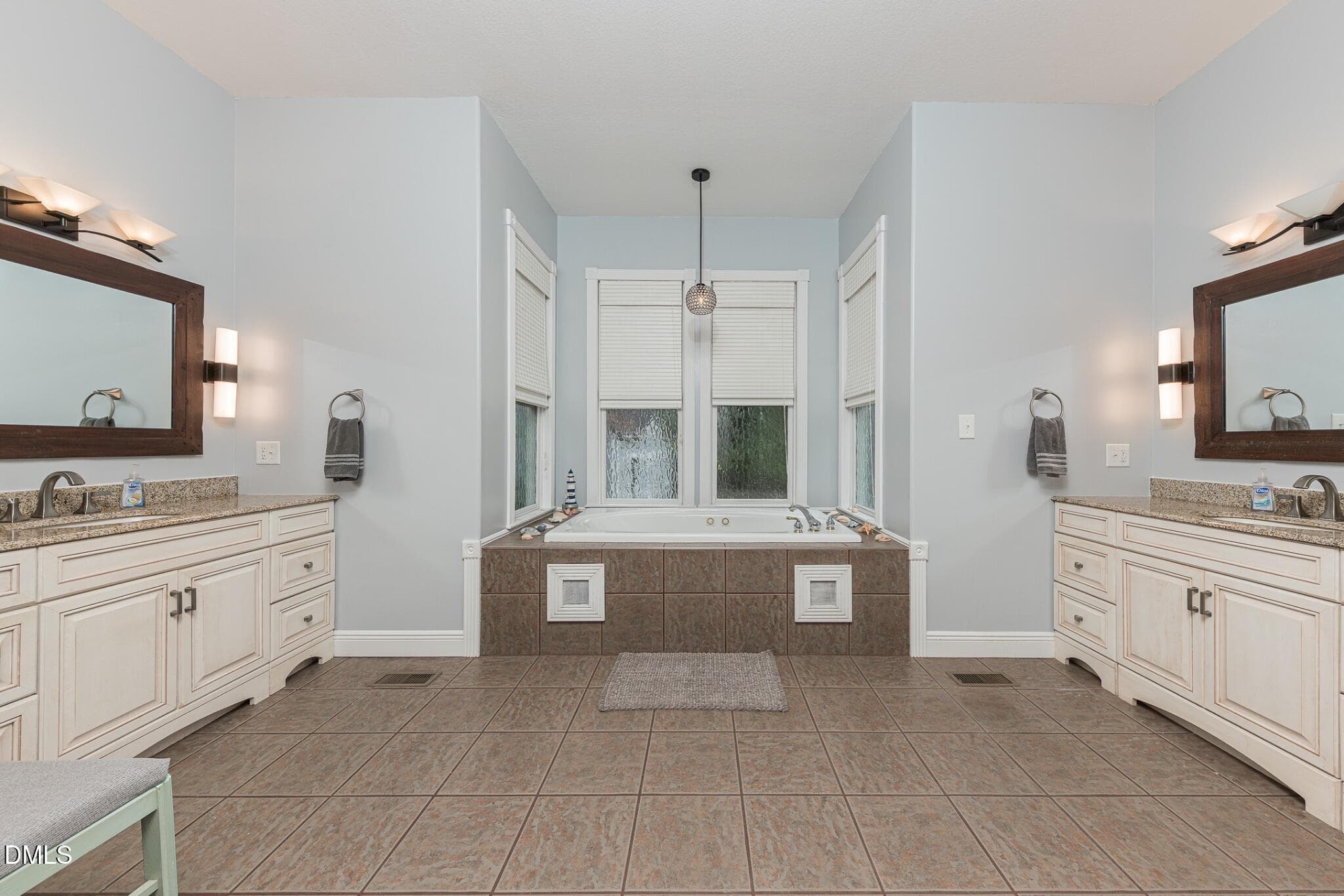 53MASTER - 201 Madison Court, Swansboro, NC 28584