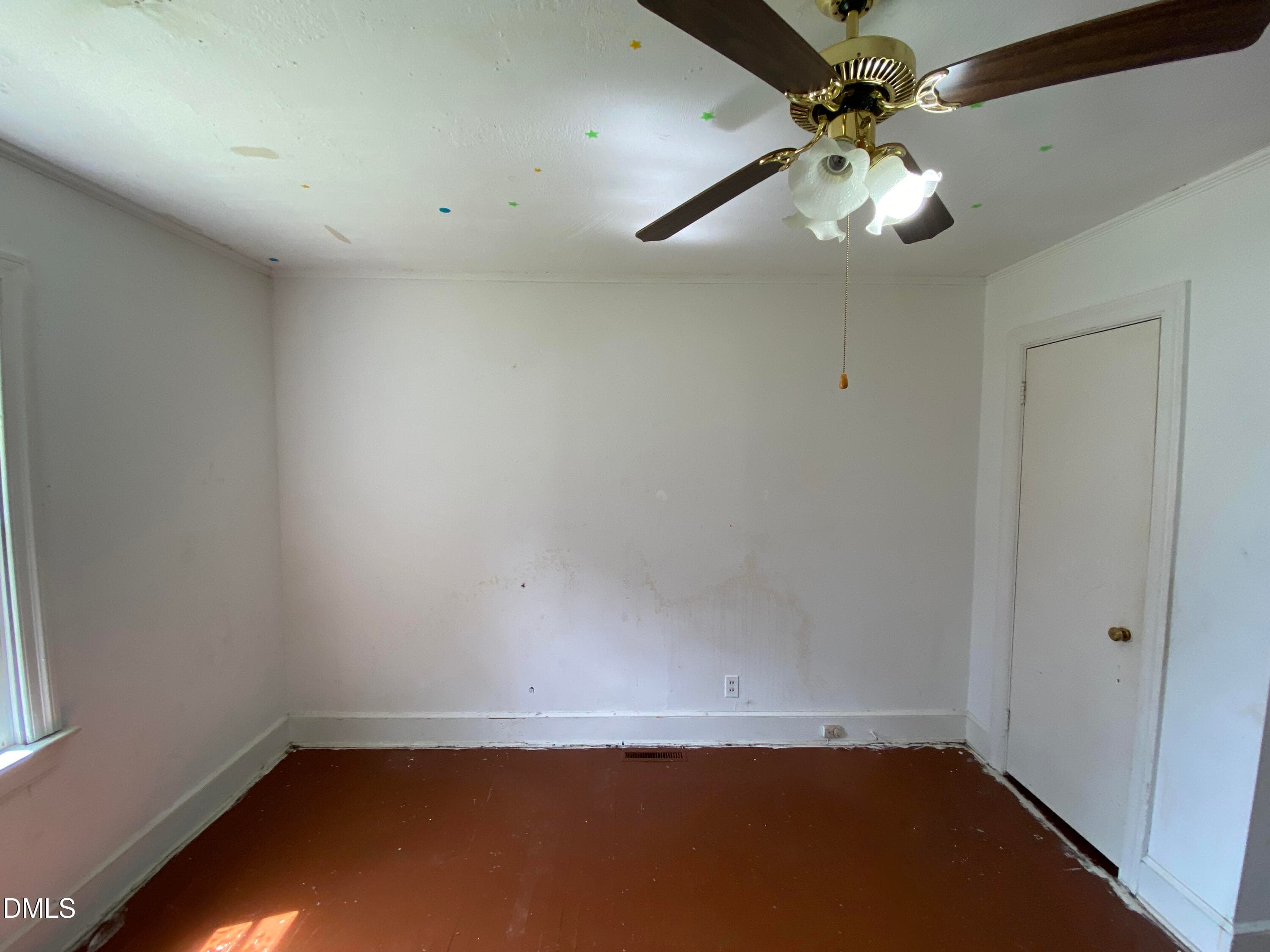 IMG_6807 - 513 Pear Street, Kinston, NC 28504