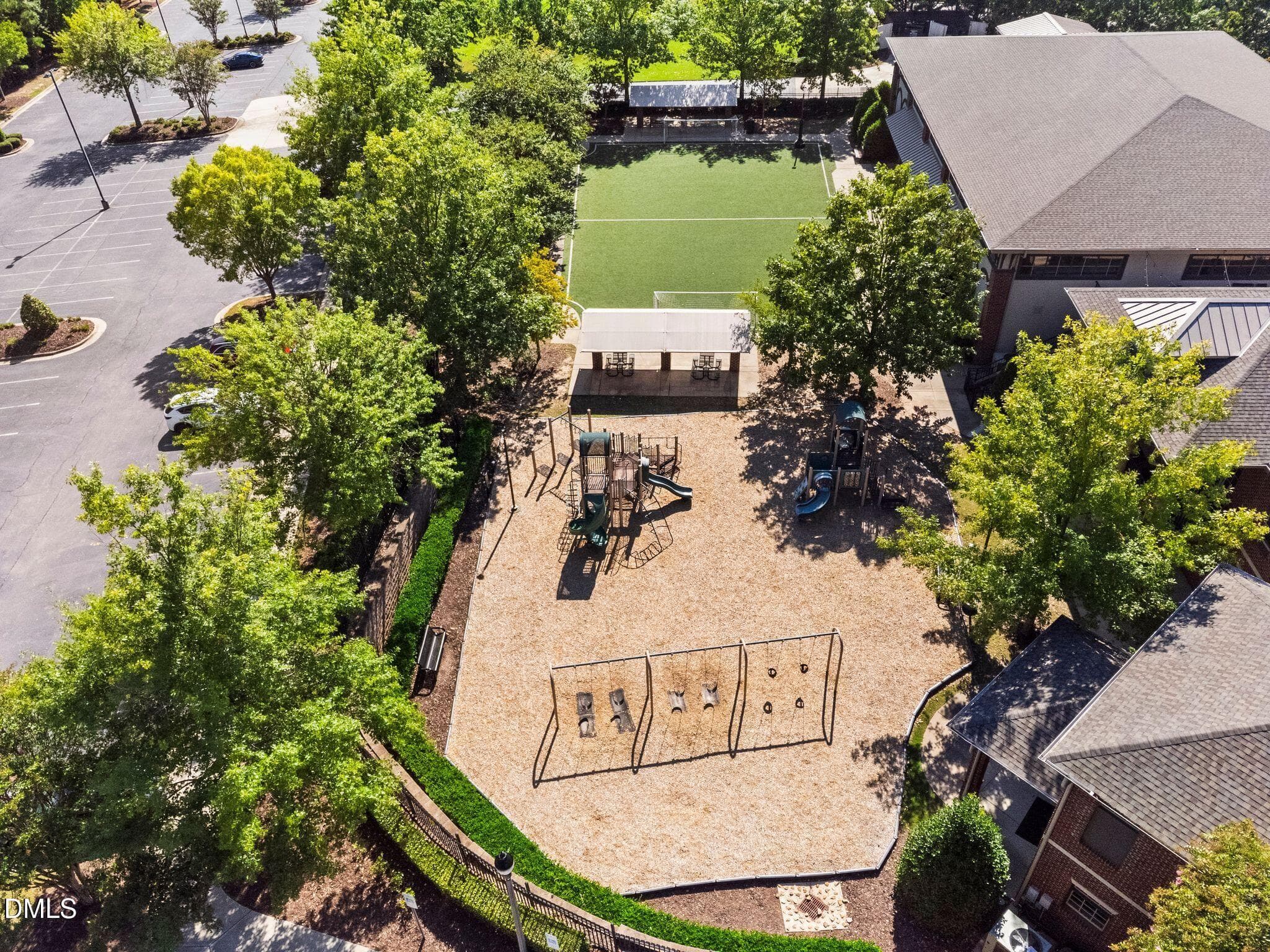 Amberly Amenities - 240 Keythorpe Lane, Cary, NC 27519